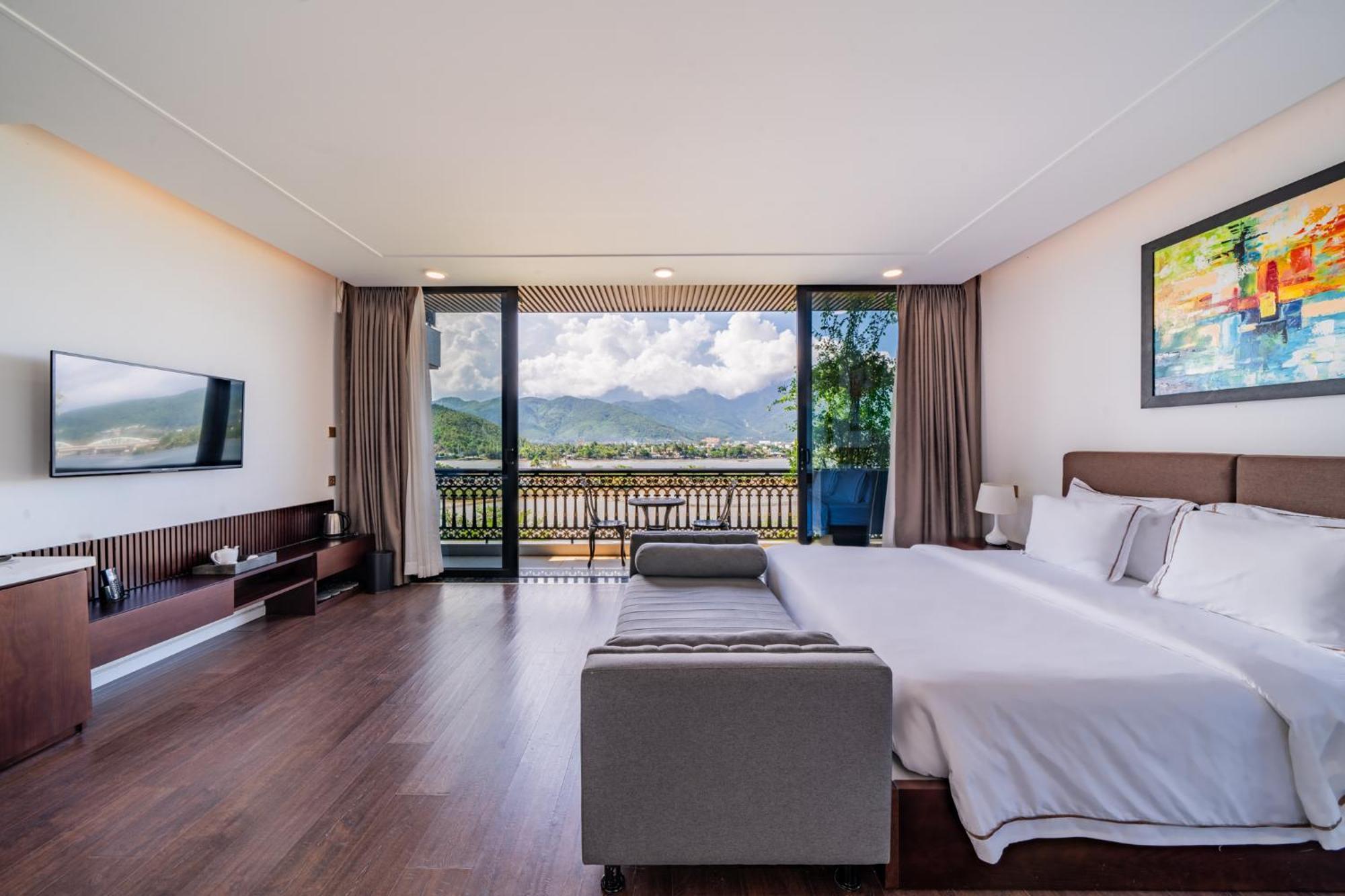 Cami Riverside Khách sạn
