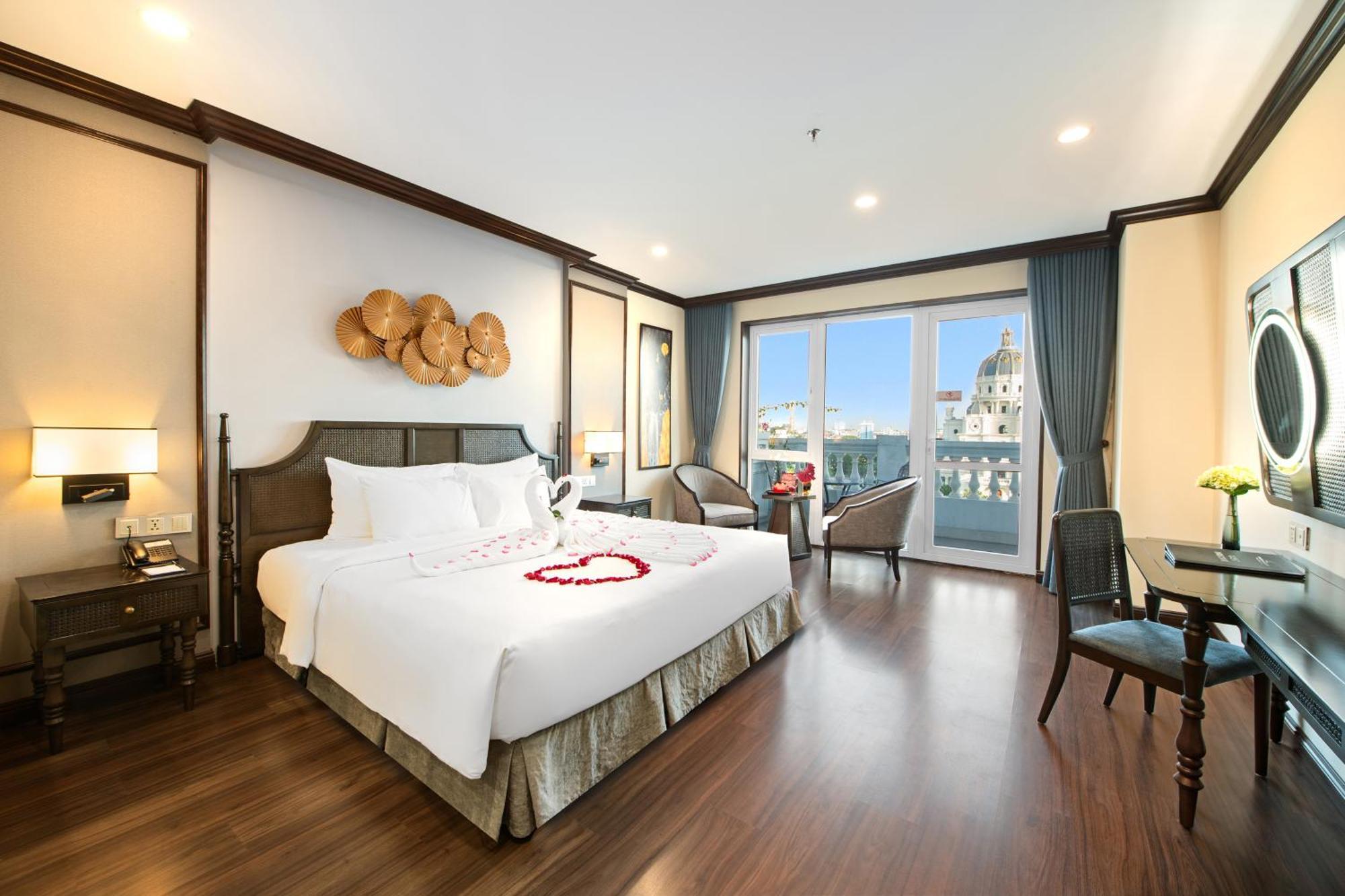 Legend Hotel
