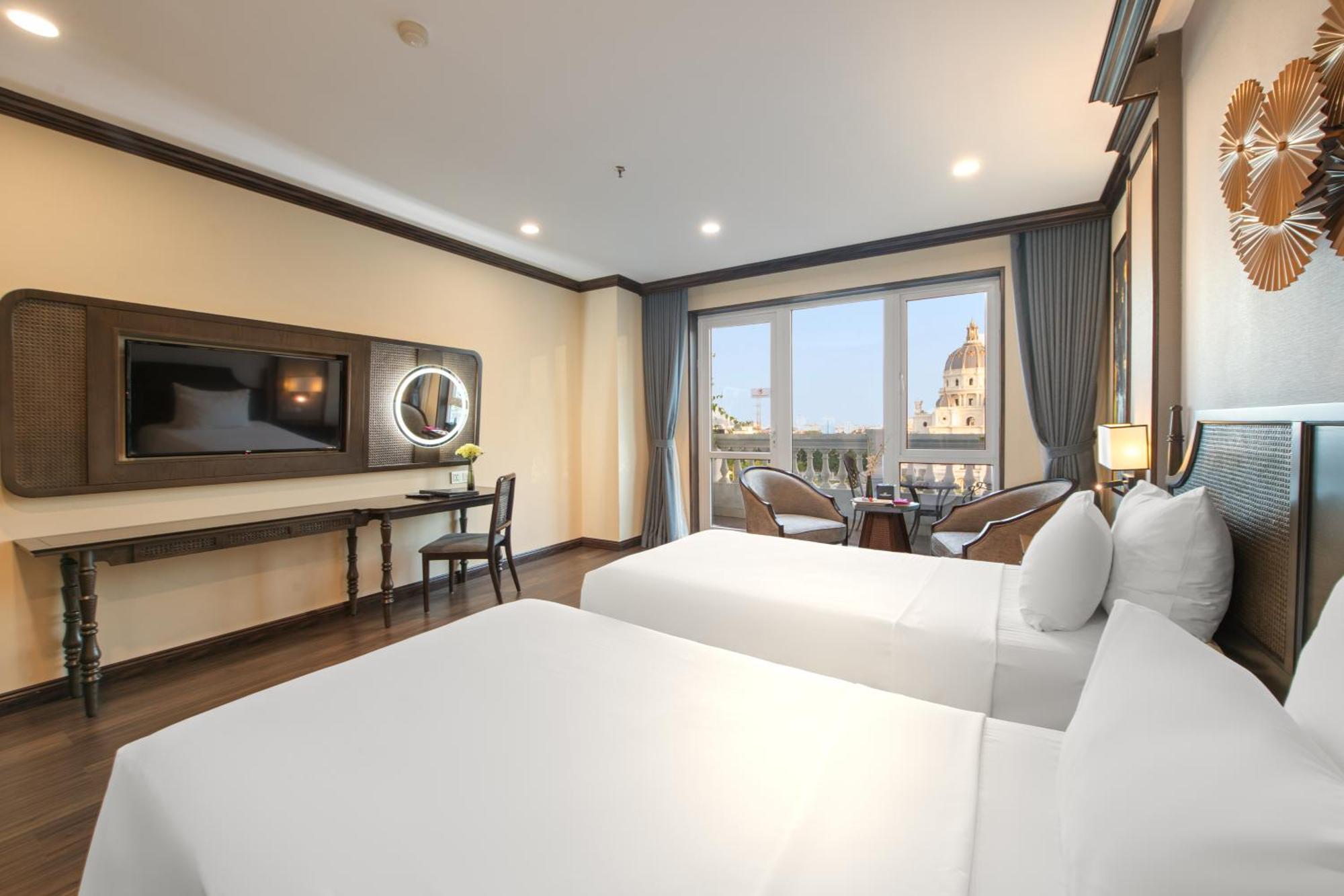 Legend Hotel 5*