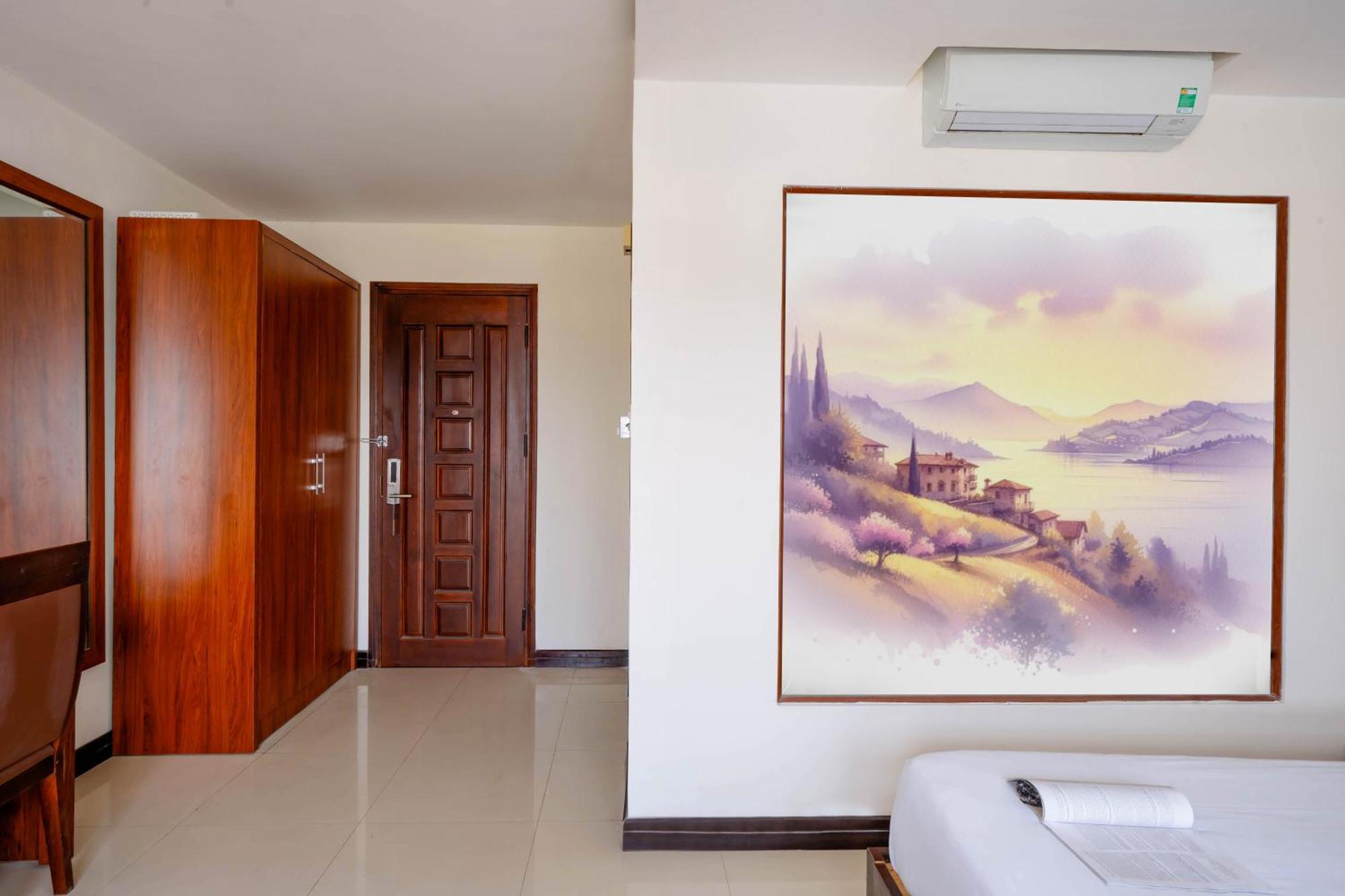 Quoc Cuong Center By Haviland Da Nang