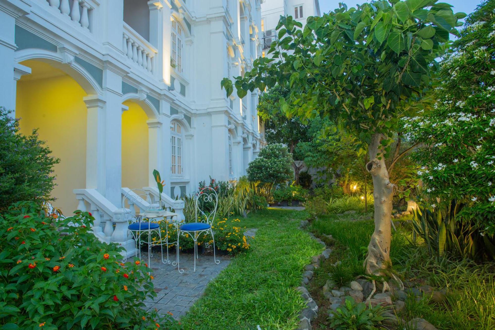Garden Palace And - A Boutique Inspired By Nature Khu nghỉ mát