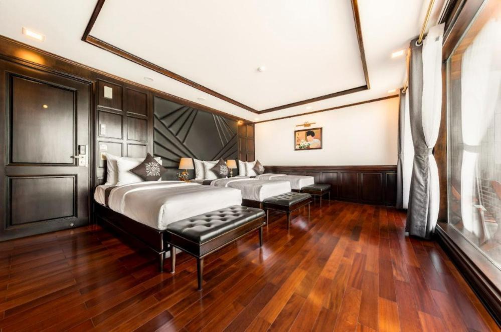 La Regina Legend Cruise  Ha Long