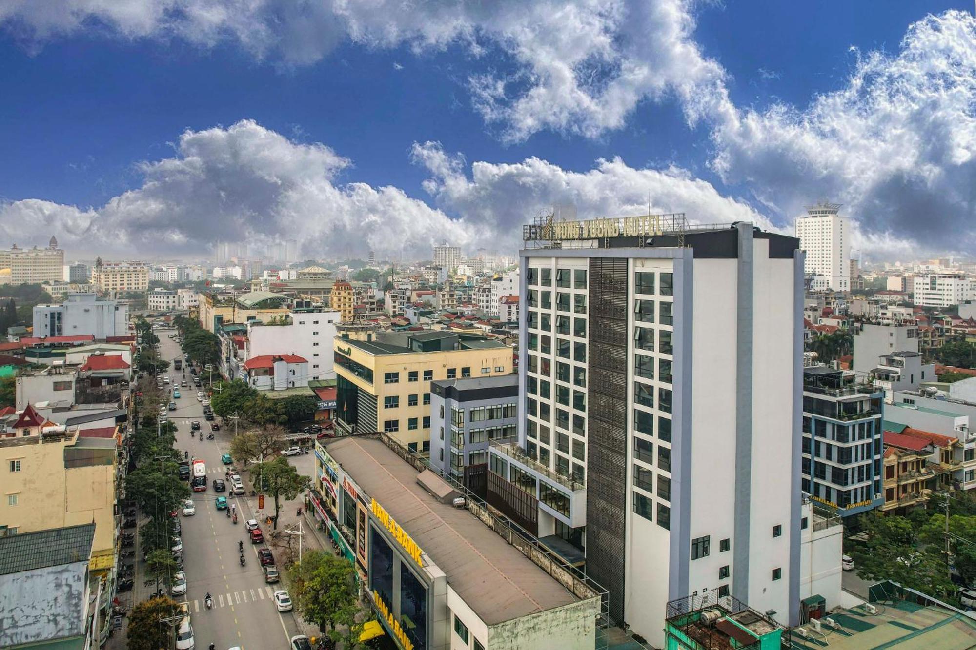 Hotel Hung Vuong Mong Cai