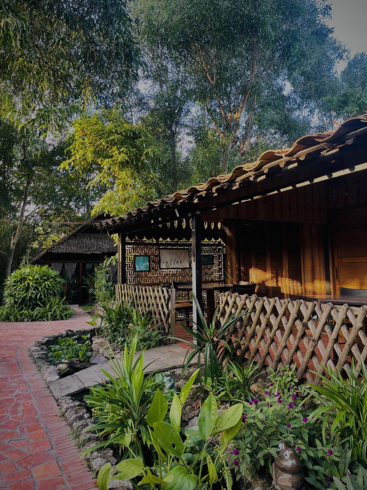 Hotel Binh An Village *
