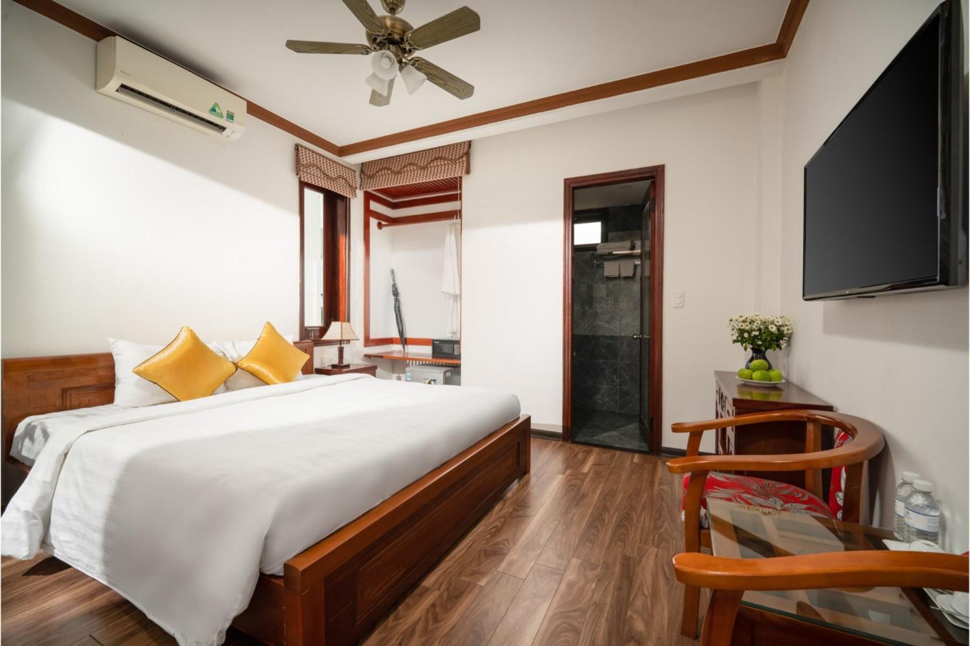 Raon Garden & Pool Hotel