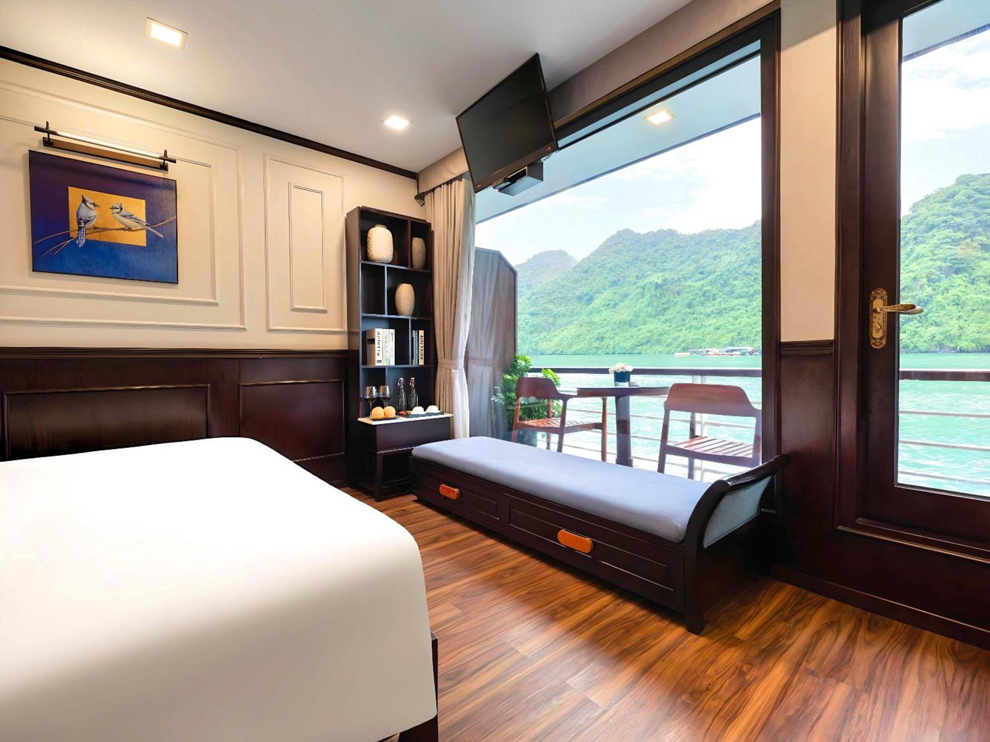  Amanda Luxury Cruise Lan Ha Bay