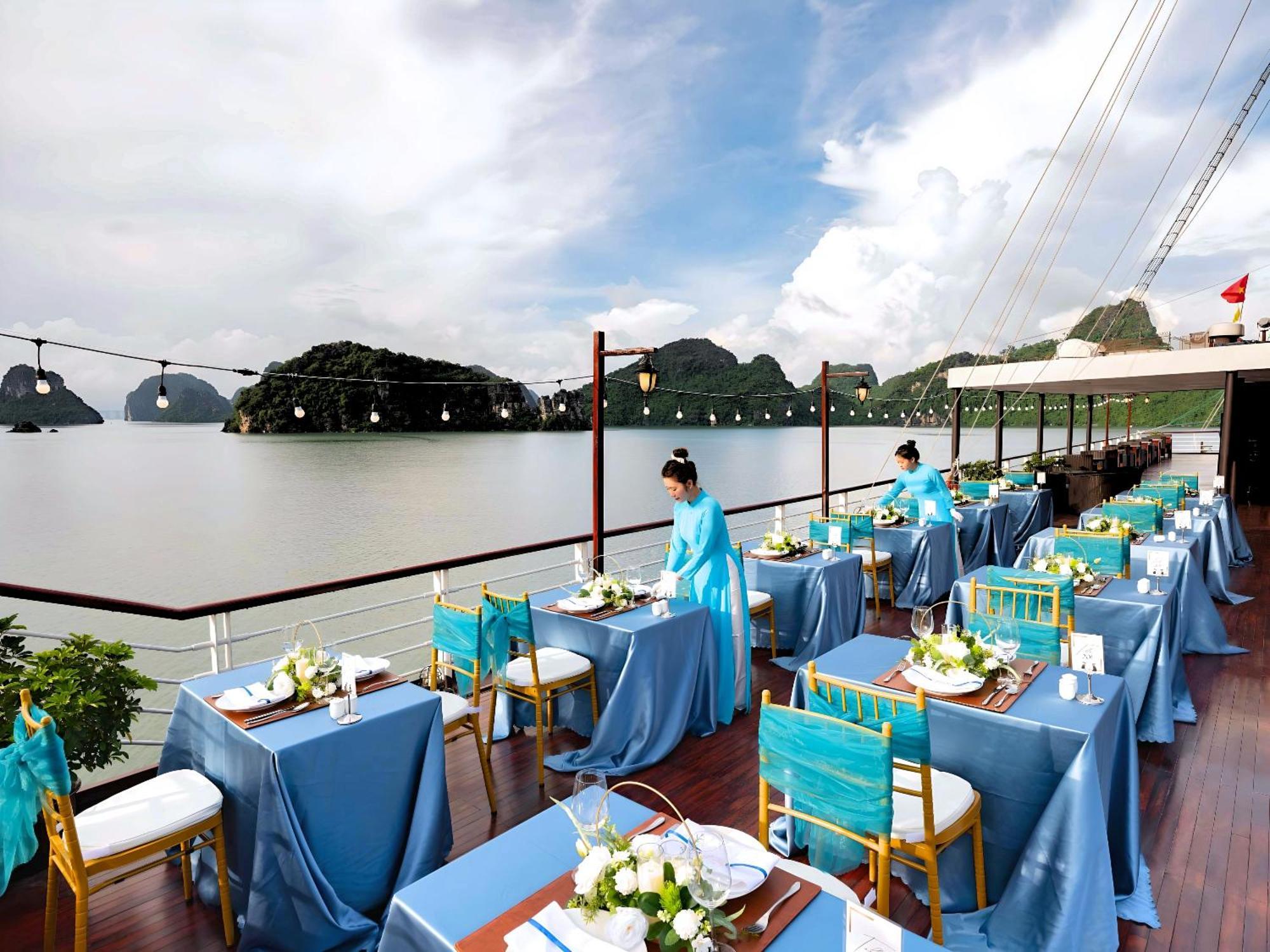 Amanda Luxury Cruise Lan Ha Bay Ha Long