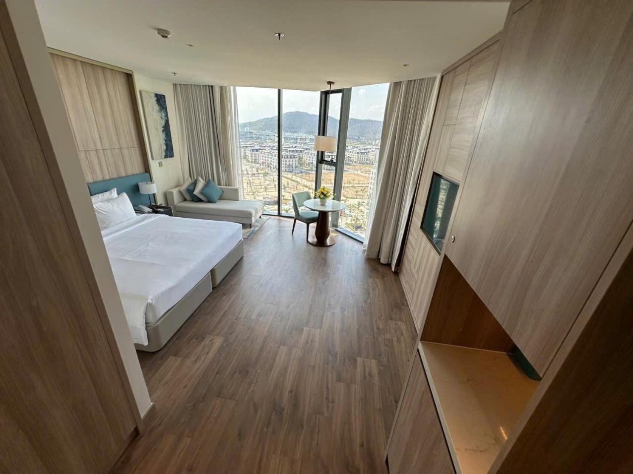 A La Carte Bay - Sea View