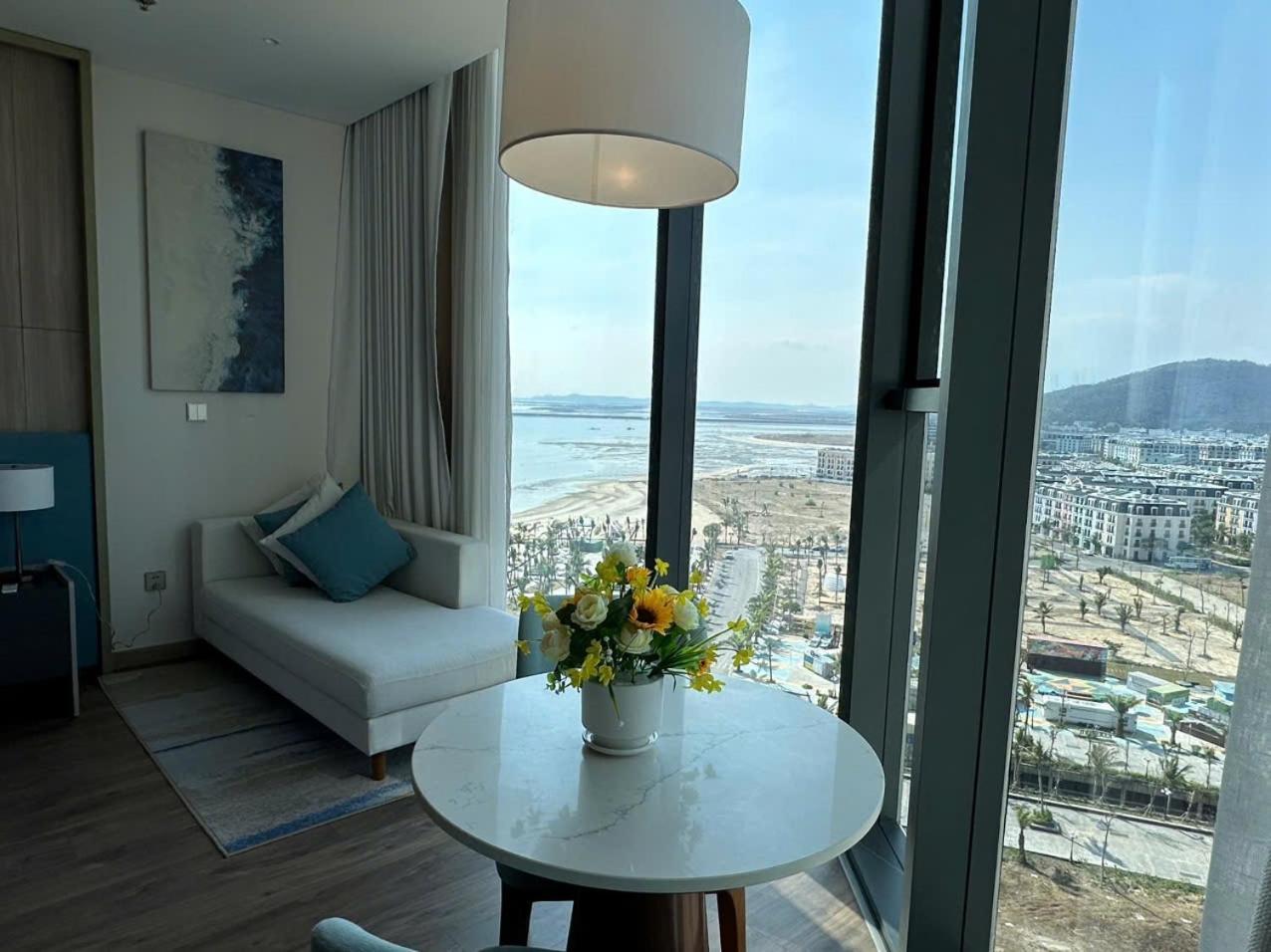 A La Carte Bay - Sea View