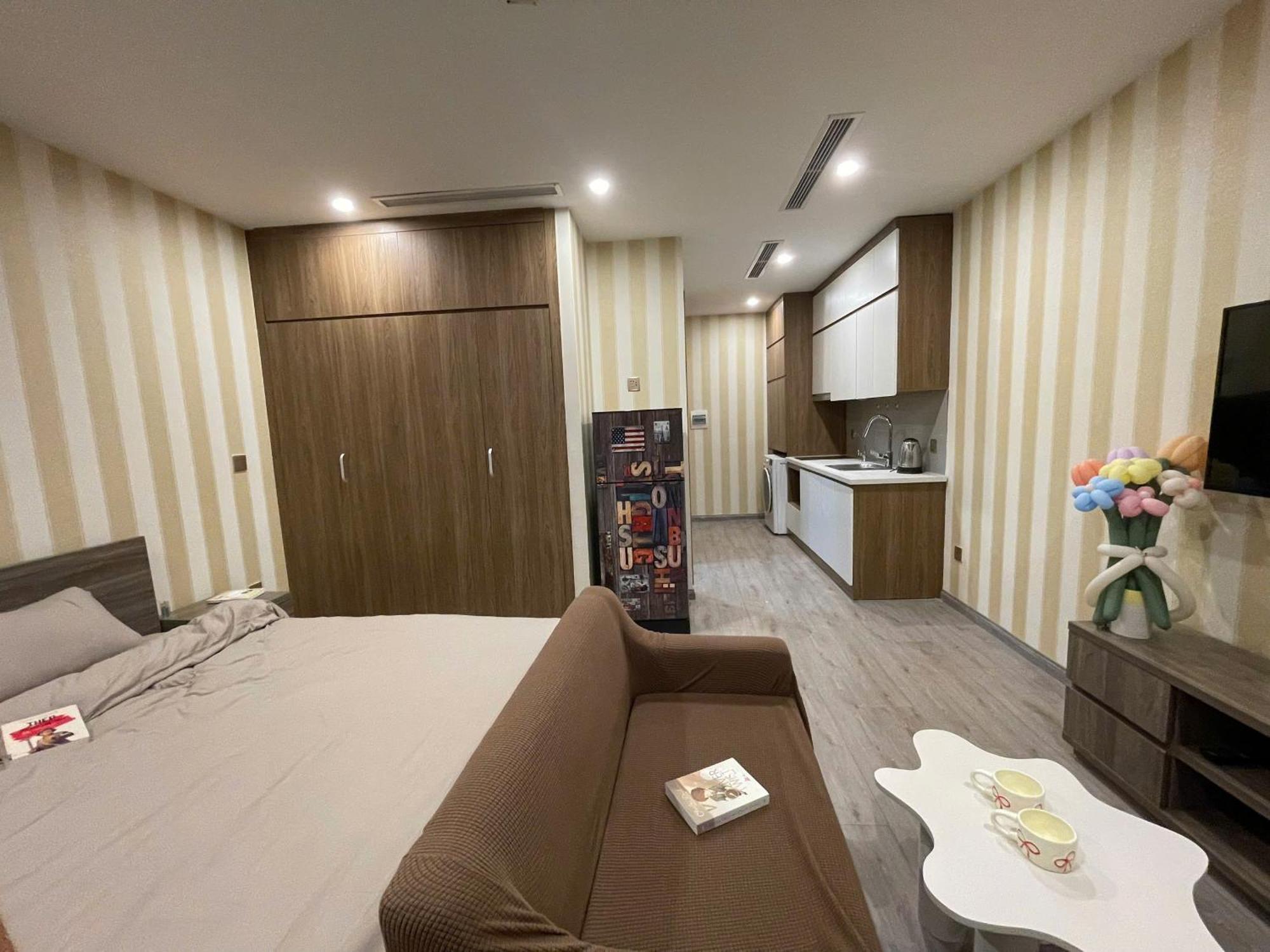 Little Flower Apartment Hanoi