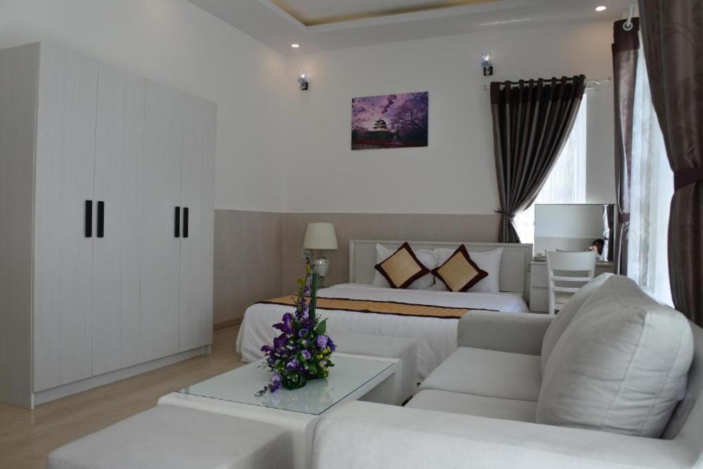 Godiva Hotel 3*