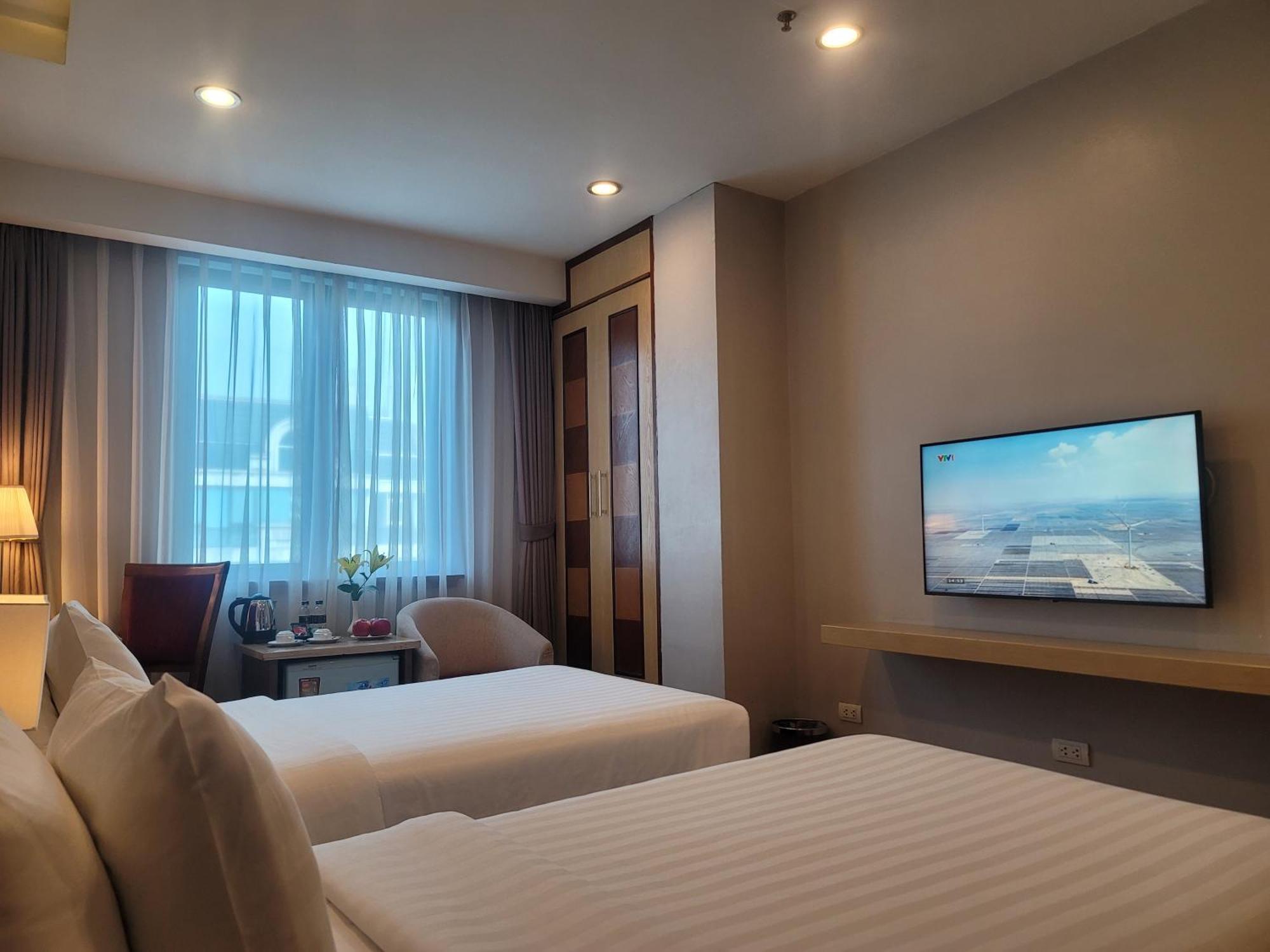 Khách sạn Luxeden