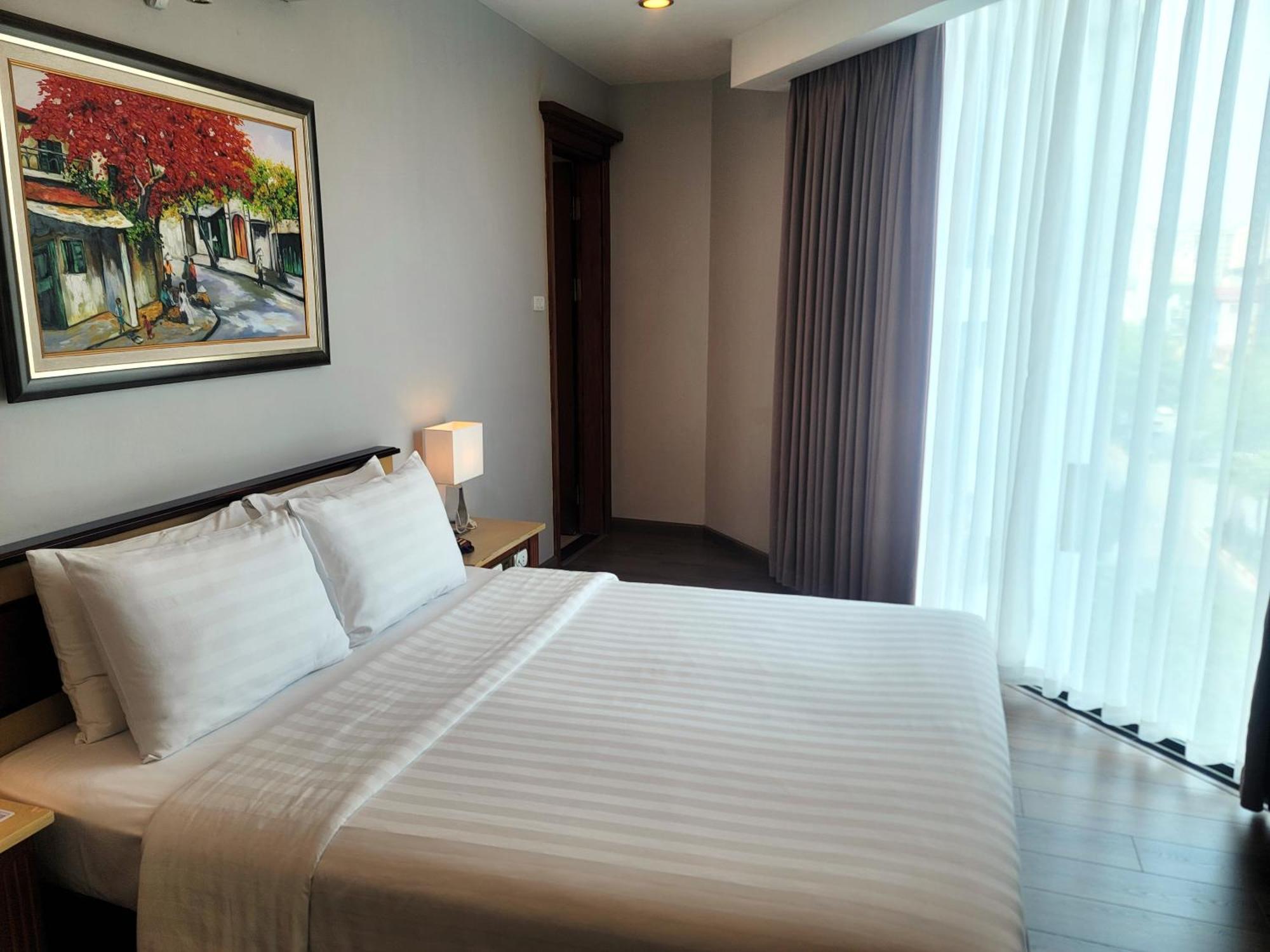 Luxeden Khách sạn Hà Nội
