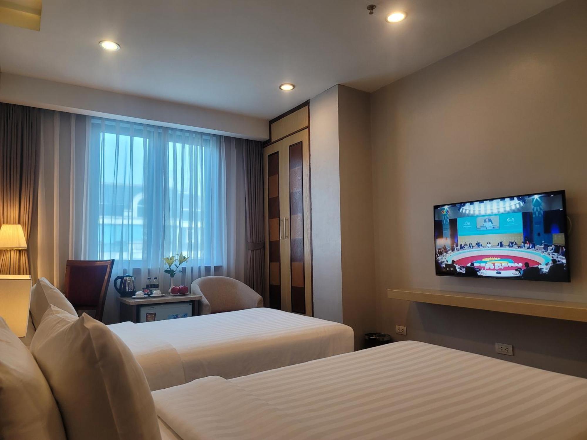Khách sạn Luxeden Hà Nội