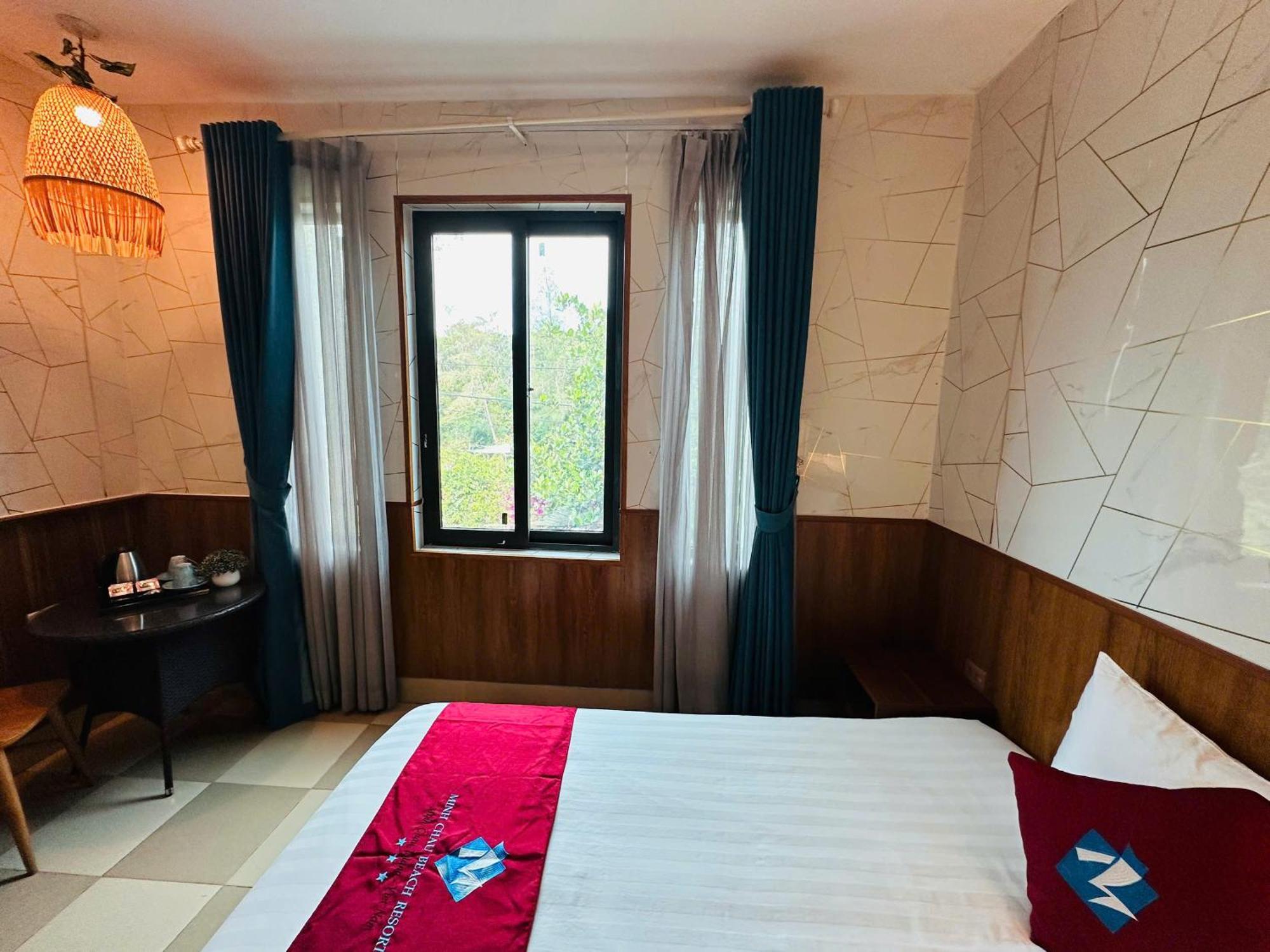 Resort Minh Chau 4*