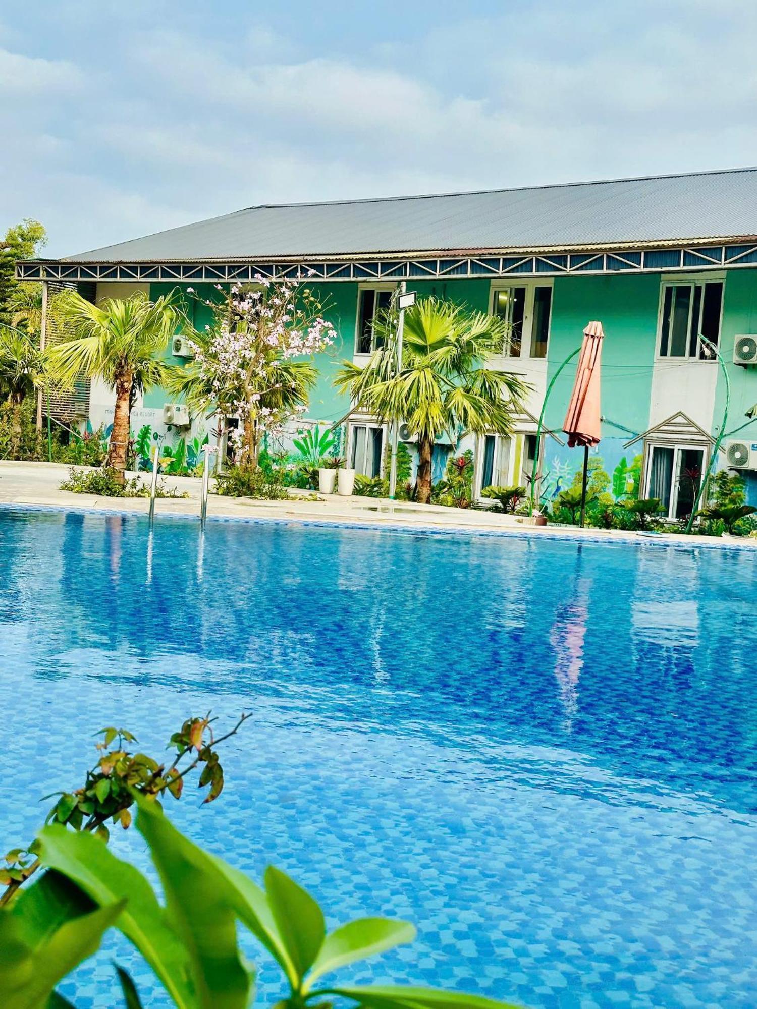 Resort Minh Chau 4*