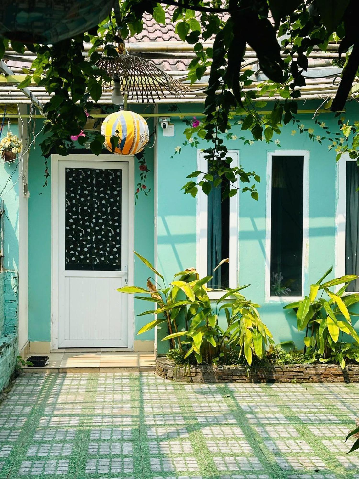 Minh Chau Resort