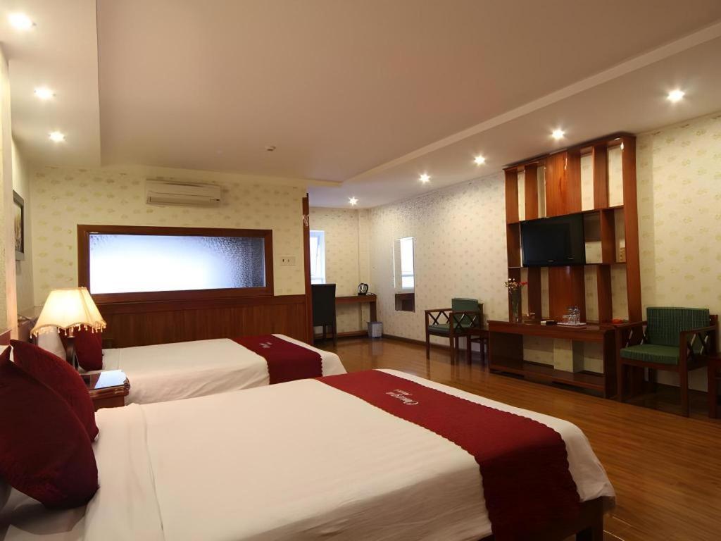 Omega Hotel 2*