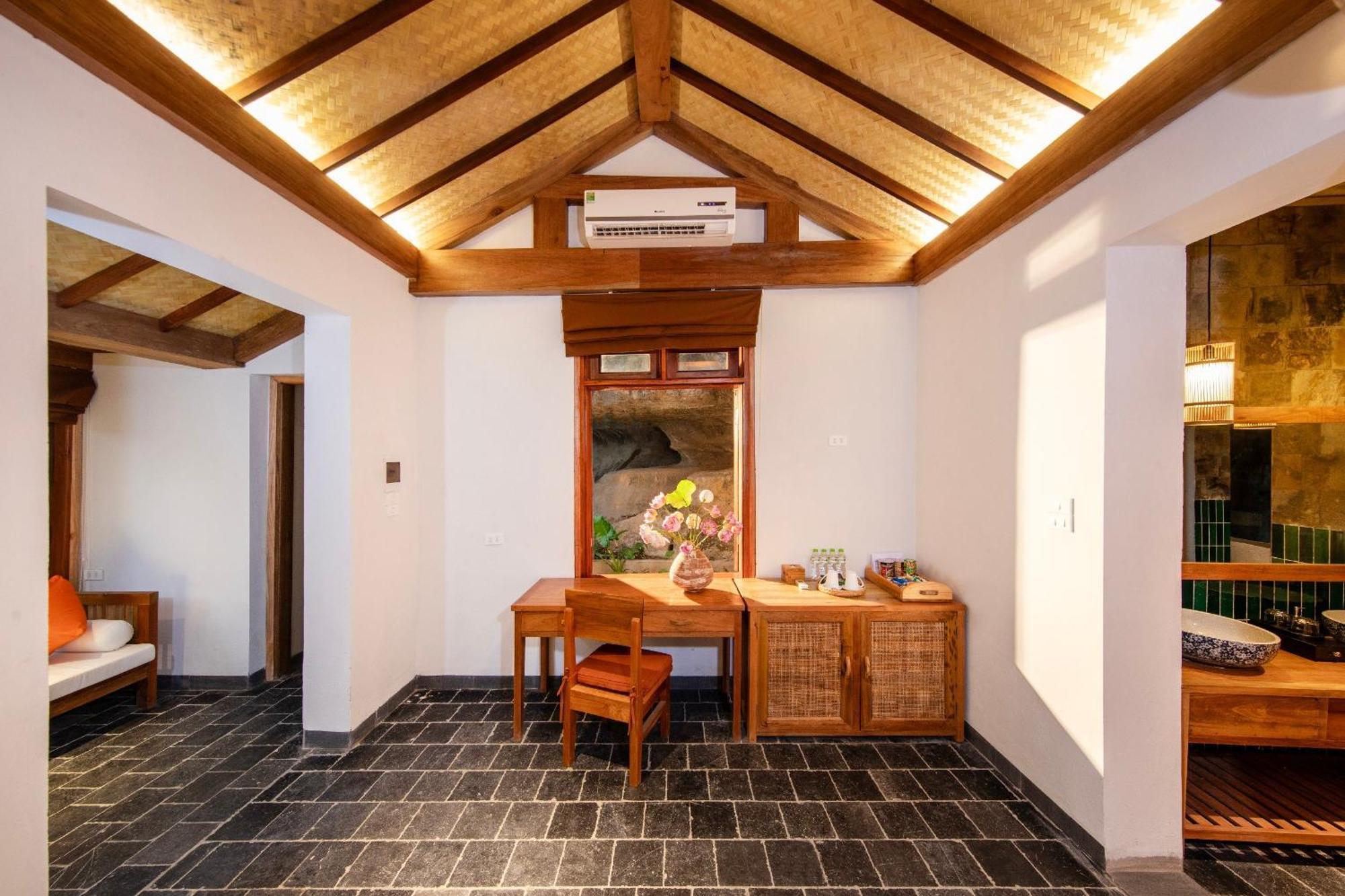 Khách sạn Hang Mua 4*