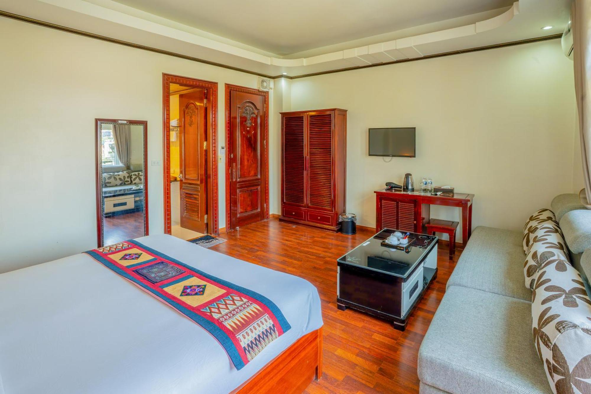 Hotel Arengo Boutique 3*