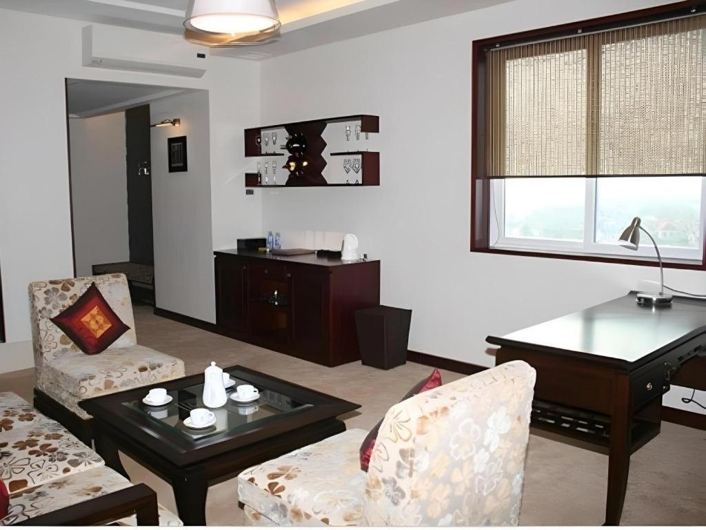 Bmc Hotel 4*