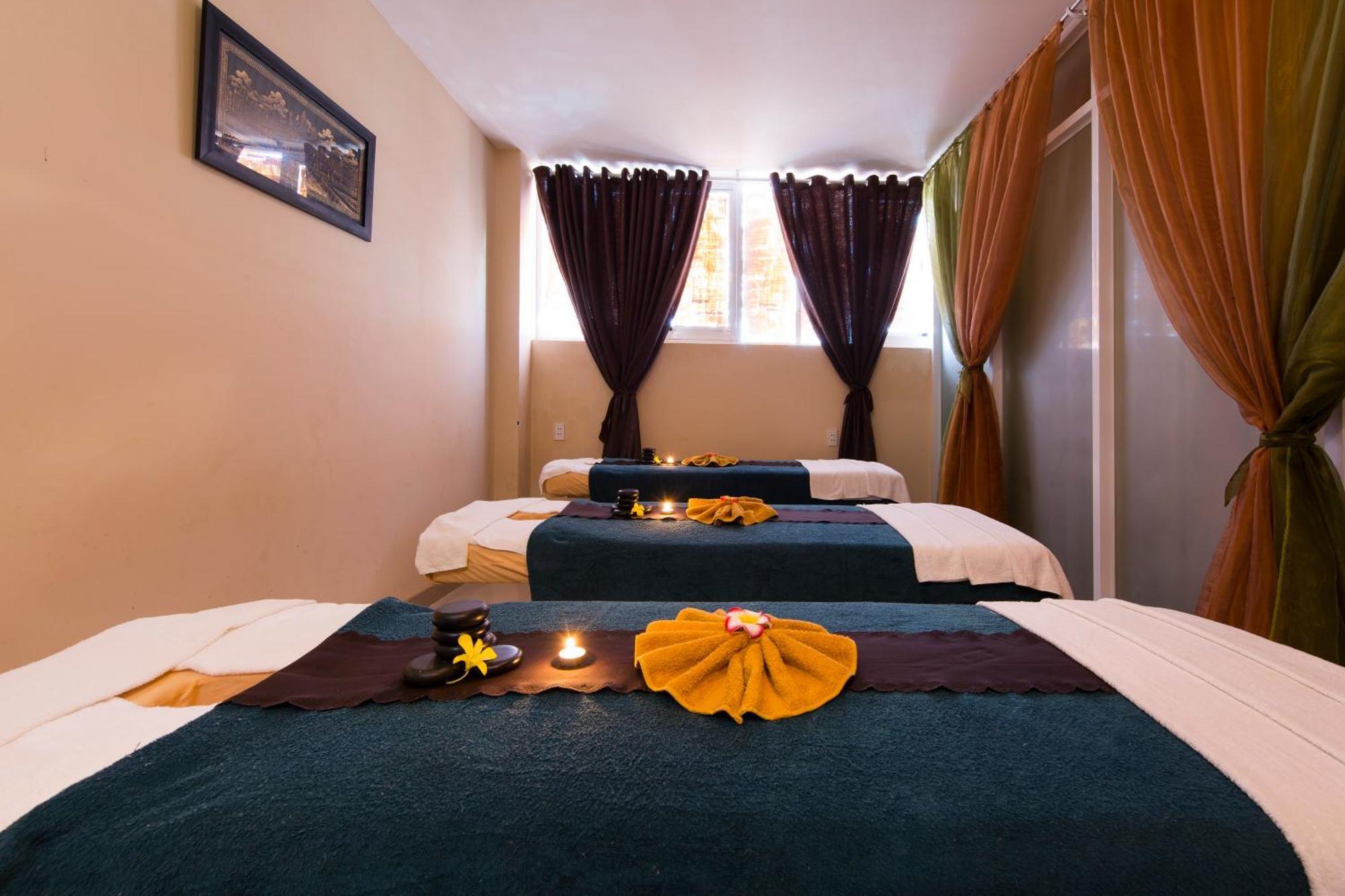 Galliot Hotel 4*