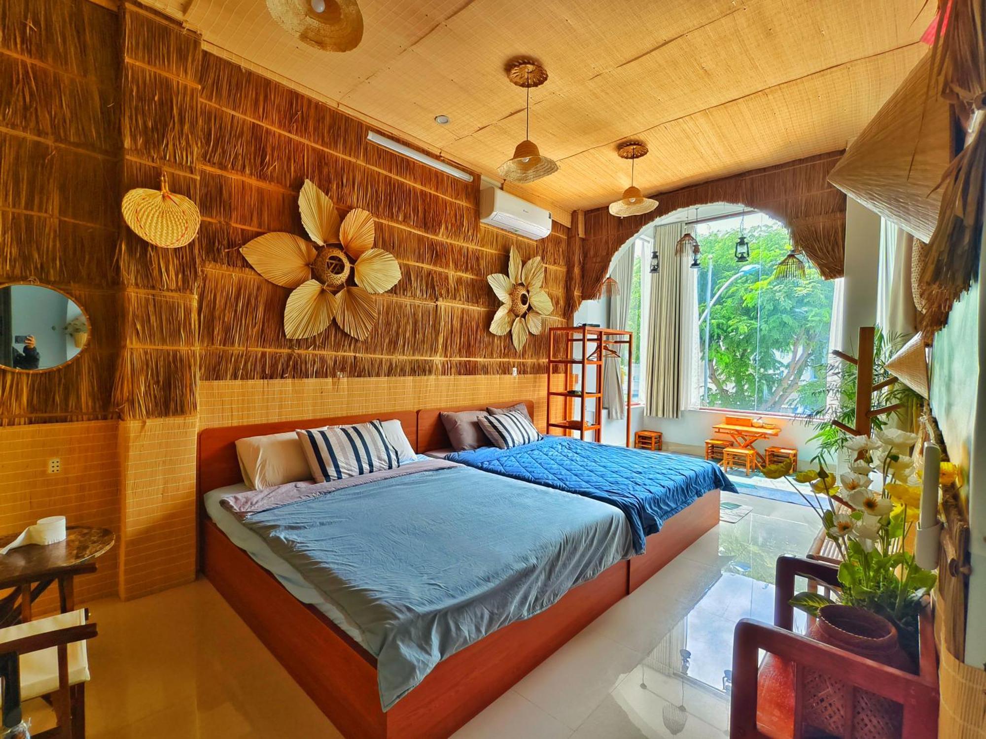 Sea Urchin Phan Rang