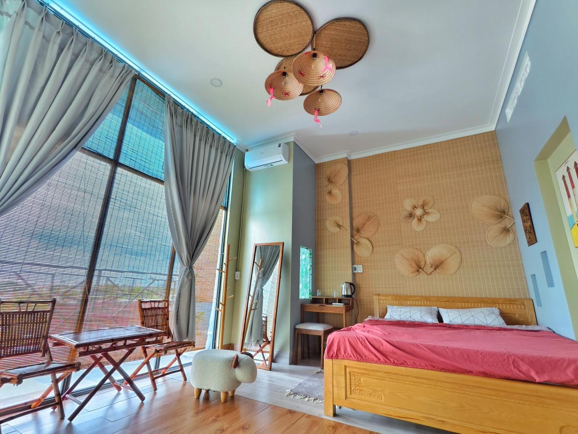 Sea Urchin Phan Rang
