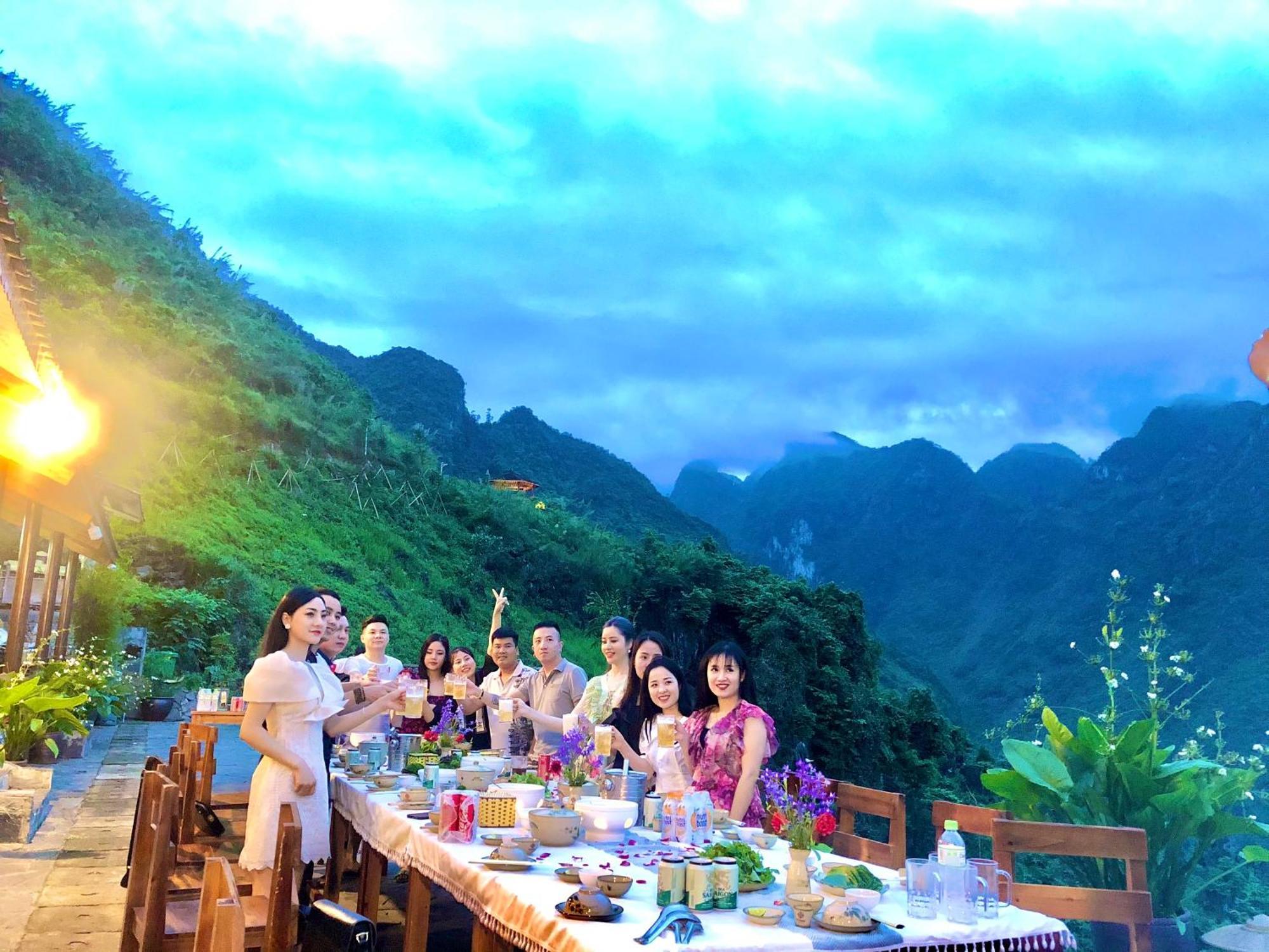H'mong Village Resort 4*