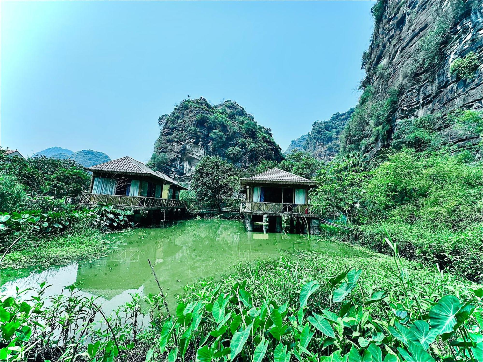 Valley - Thung Lung Xanh Nguyen Ngoai