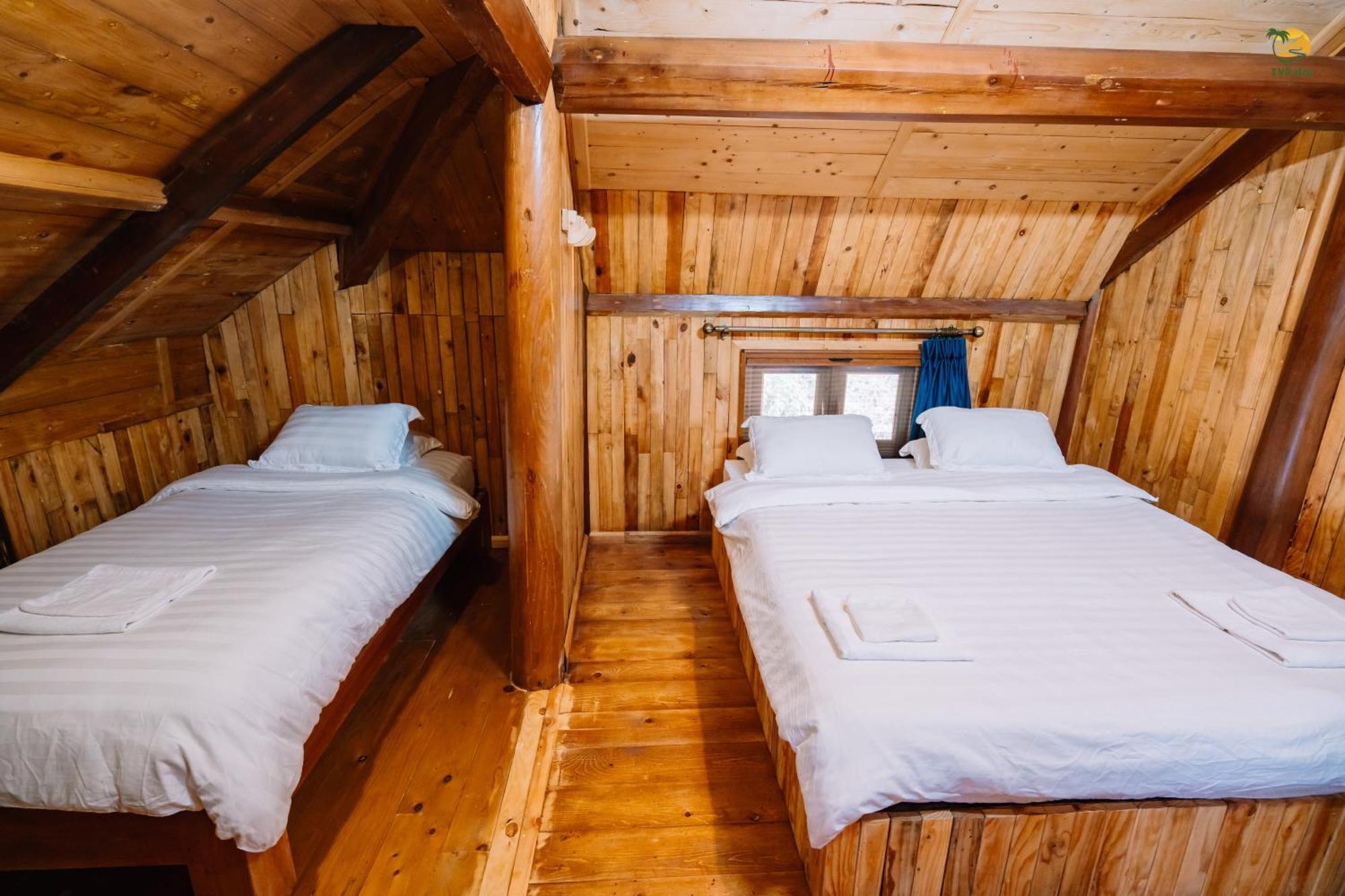 Lodge Tvpalm