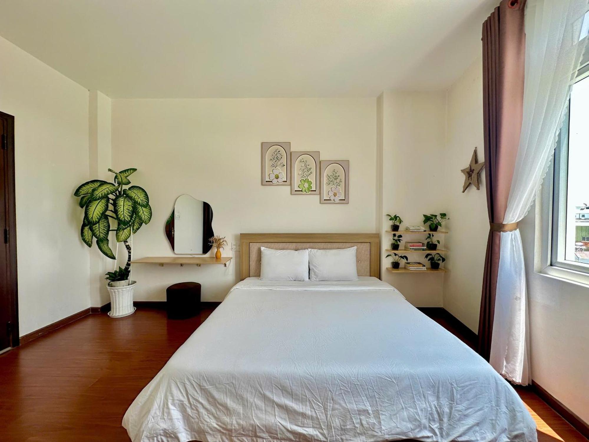 Hotel Flora Da Lat