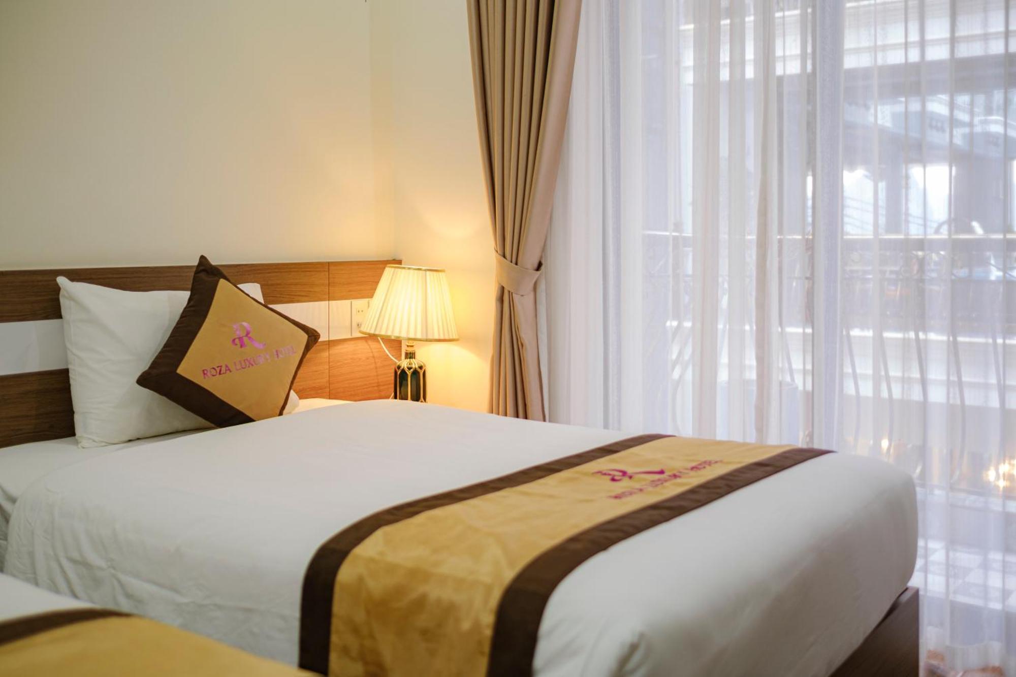 Cat Ba Roza Palace 3*