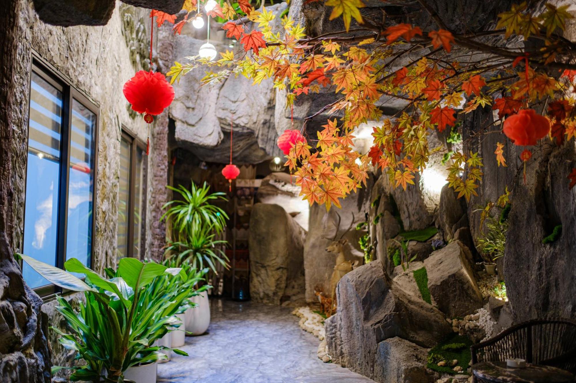 Cat Ba Roza Palace 3*