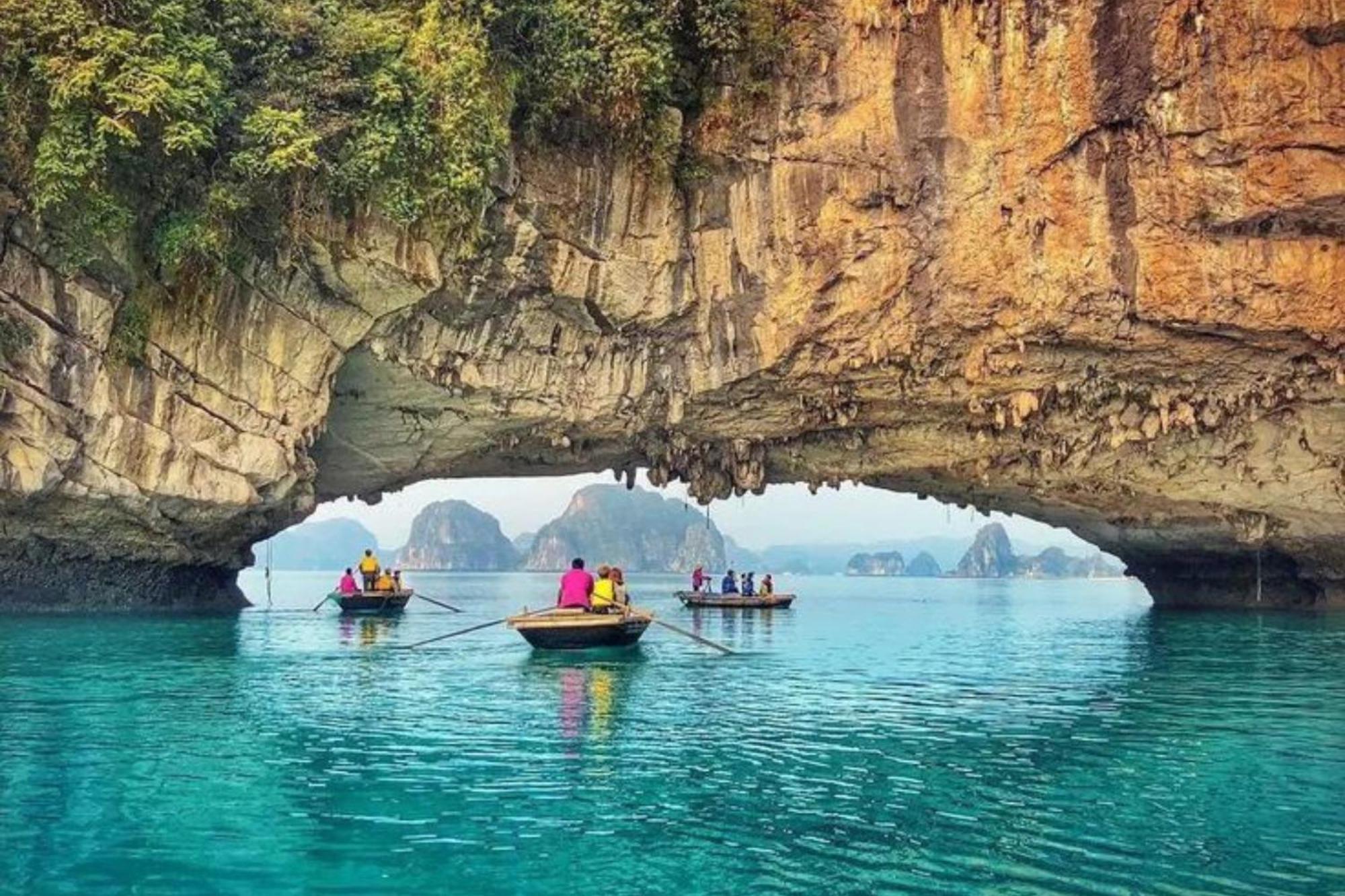 Verdure Lotus Luxury Cruise  5*
