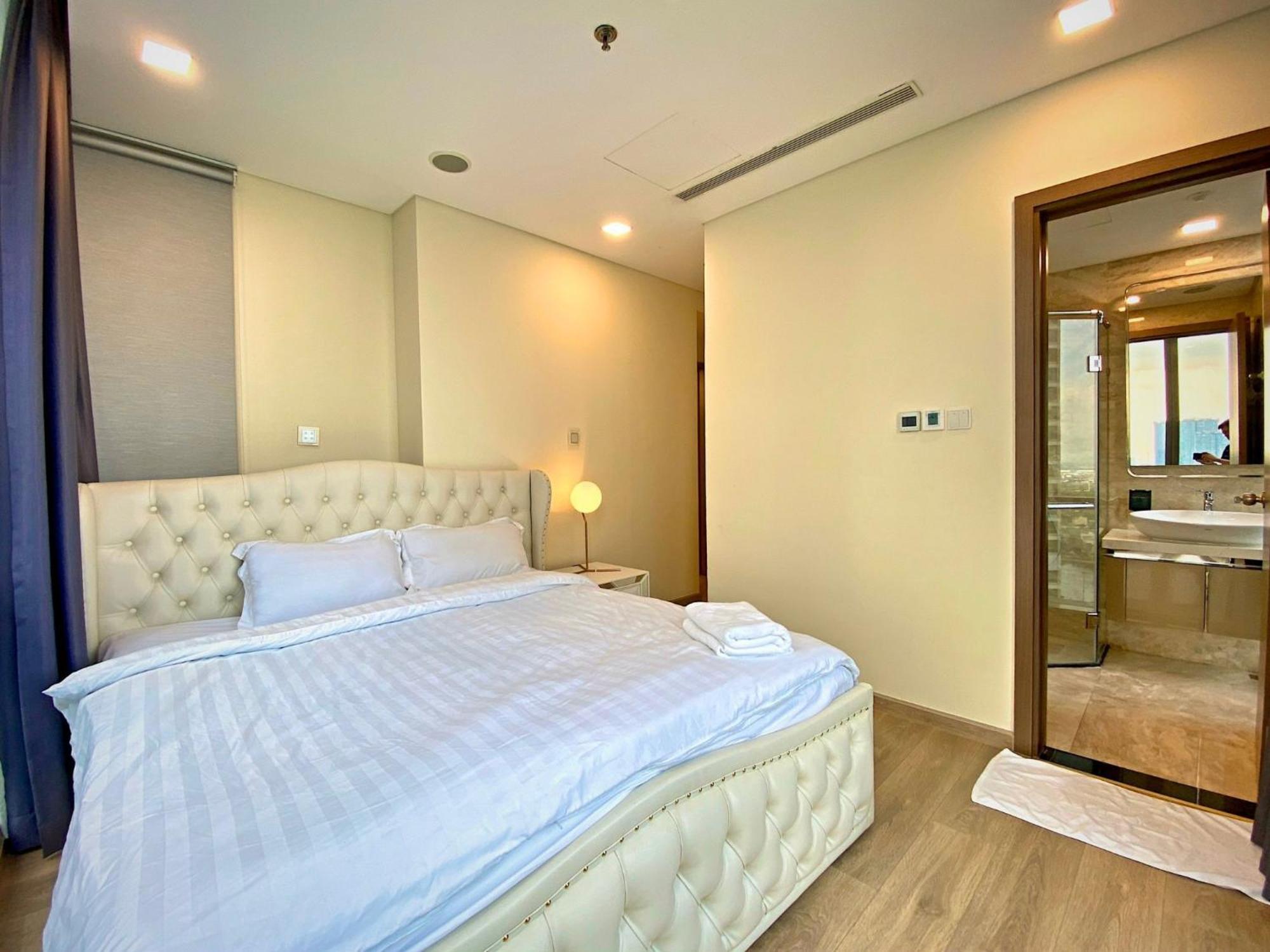 Landmark 81 - In The Of Vietnam - 1,2,3,4 Bedroom Apartment *