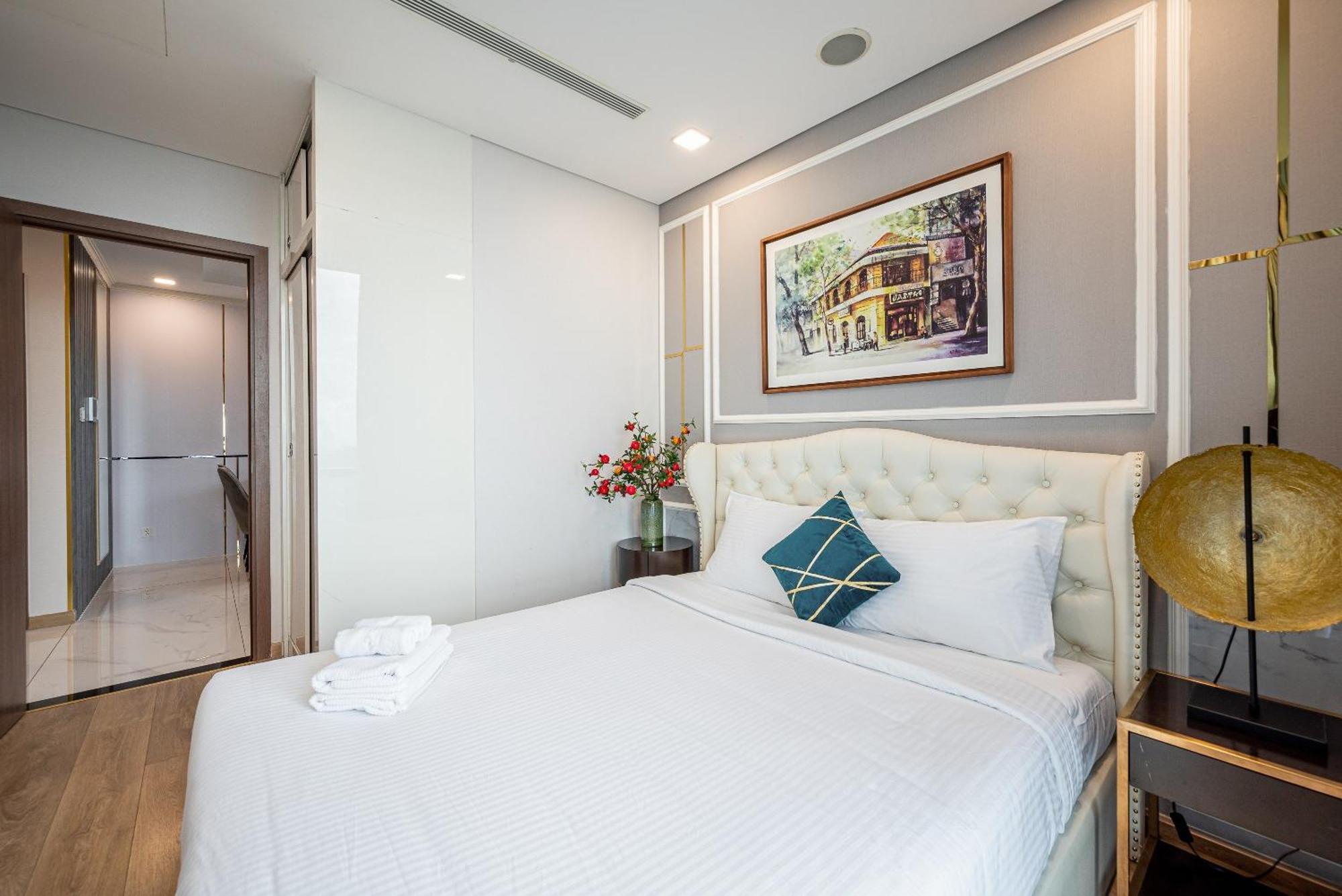 Landmark 81 - In The Of Vietnam - 1,2,3,4 Bedroom Apartment *
