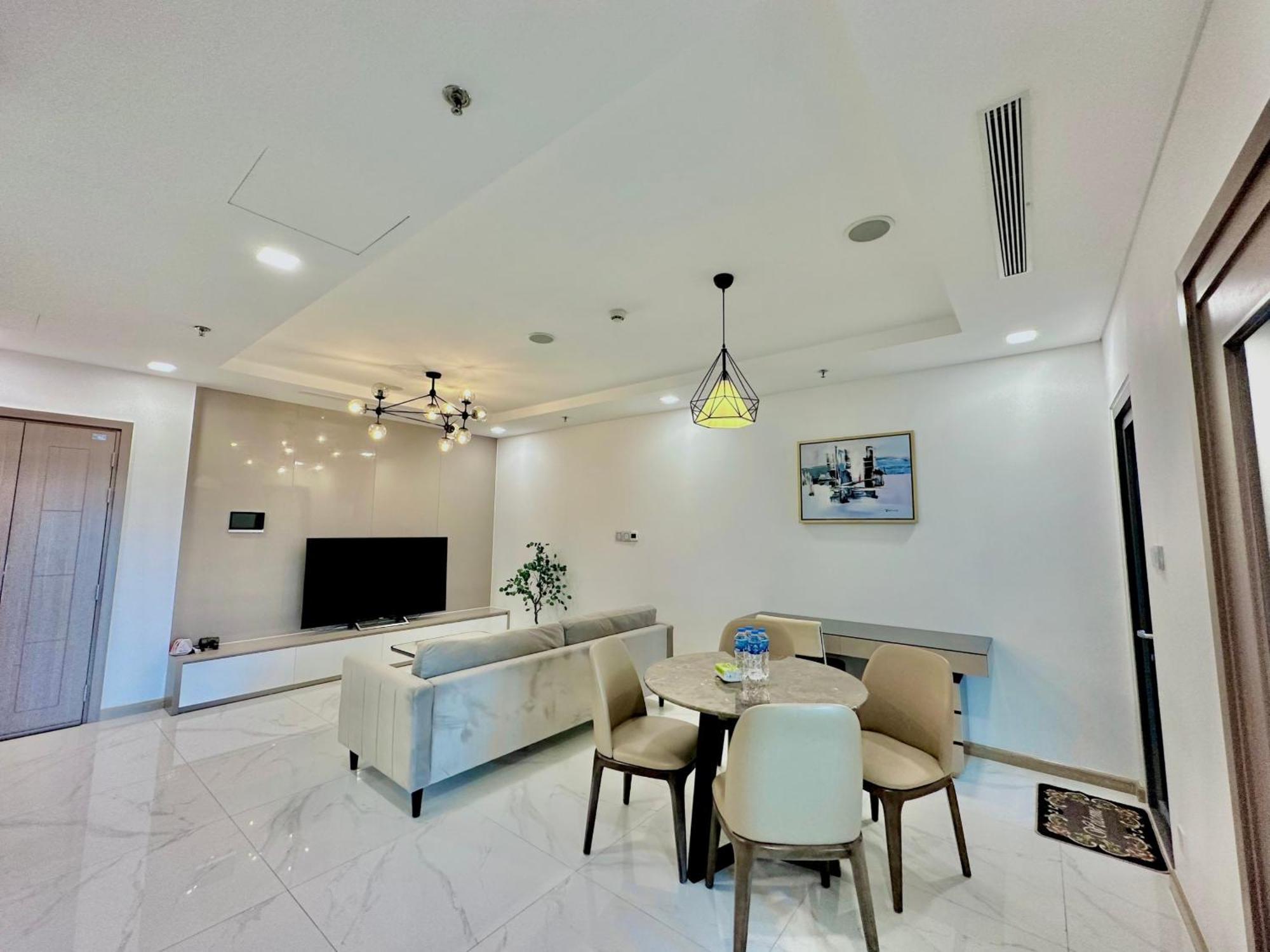 Landmark 81 - In The Of Vietnam - 1,2,3,4 Bedroom Apartment *