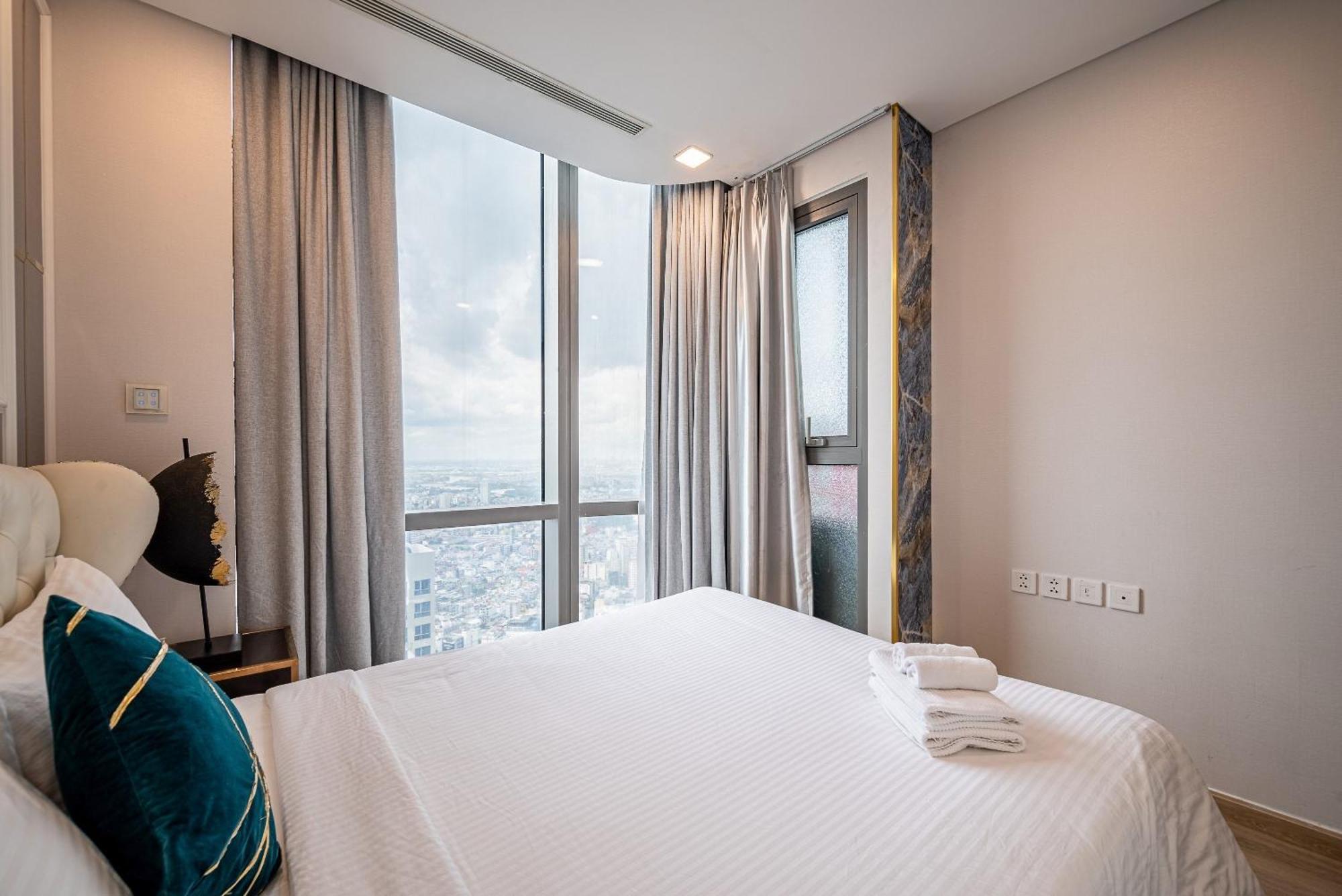Landmark 81 - In The Of Vietnam - 1,2,3,4 Bedroom Apartment *