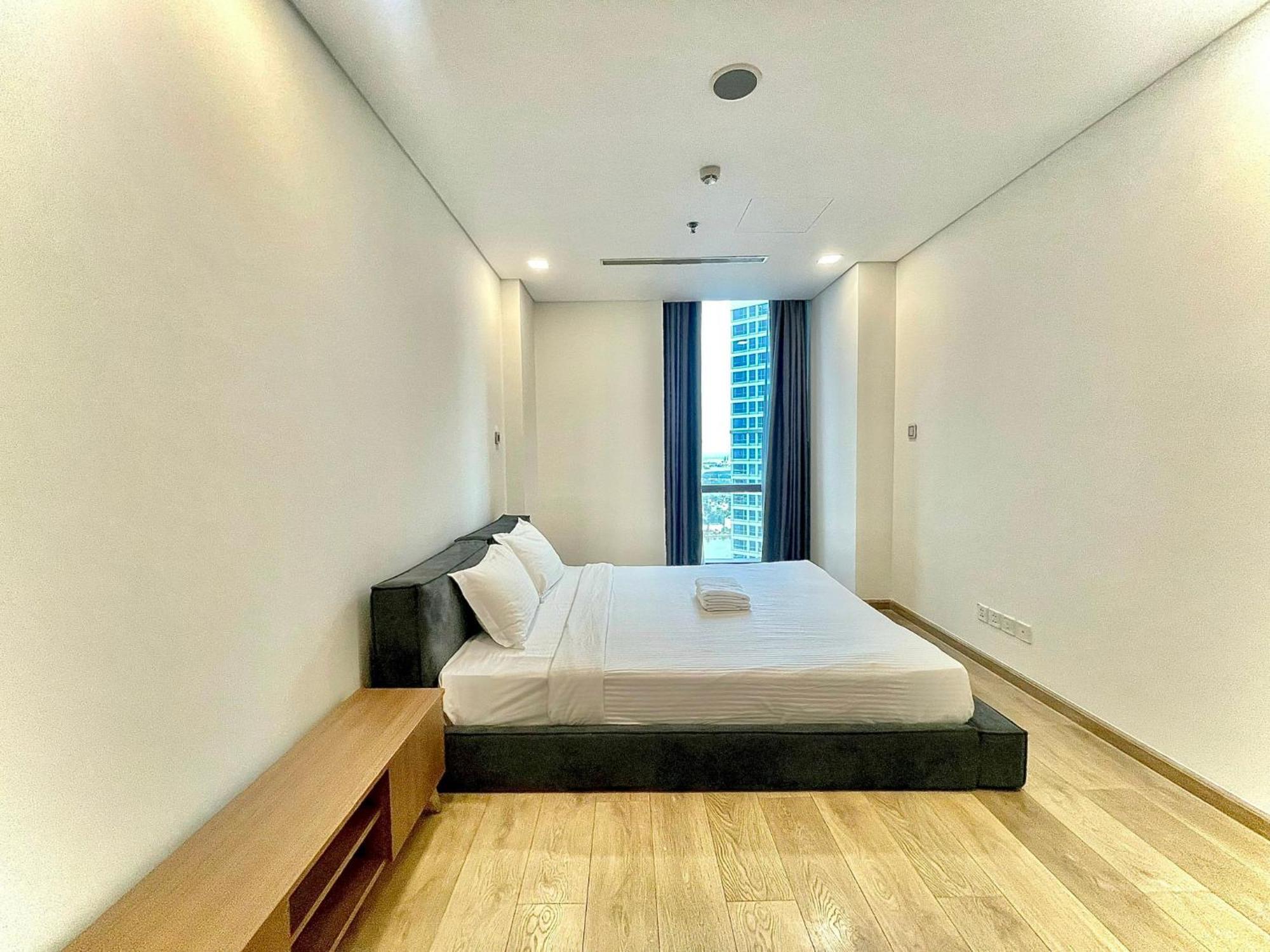 Landmark 81 - In The Of Vietnam - 1,2,3,4 Bedroom * Ho Chi Minh City