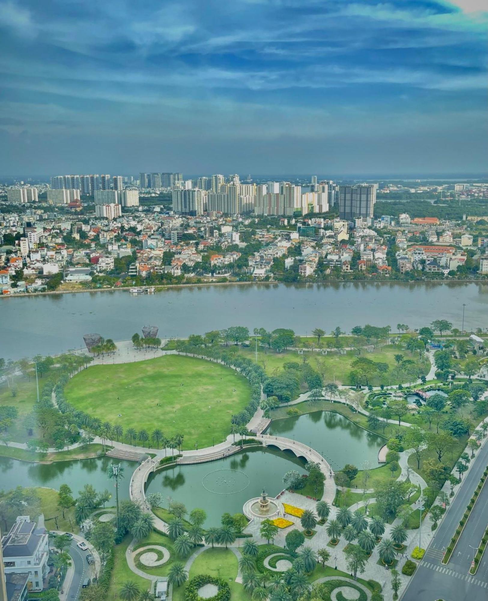 Apartment Landmark 81 - In The Of Vietnam - 1,2,3,4 Bedroom Ho Chi Minh City