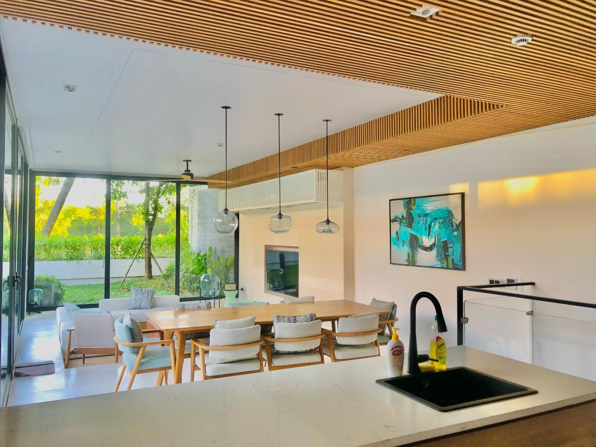 Villa 3 Bedroom With Private Pool On The West Coast Of *