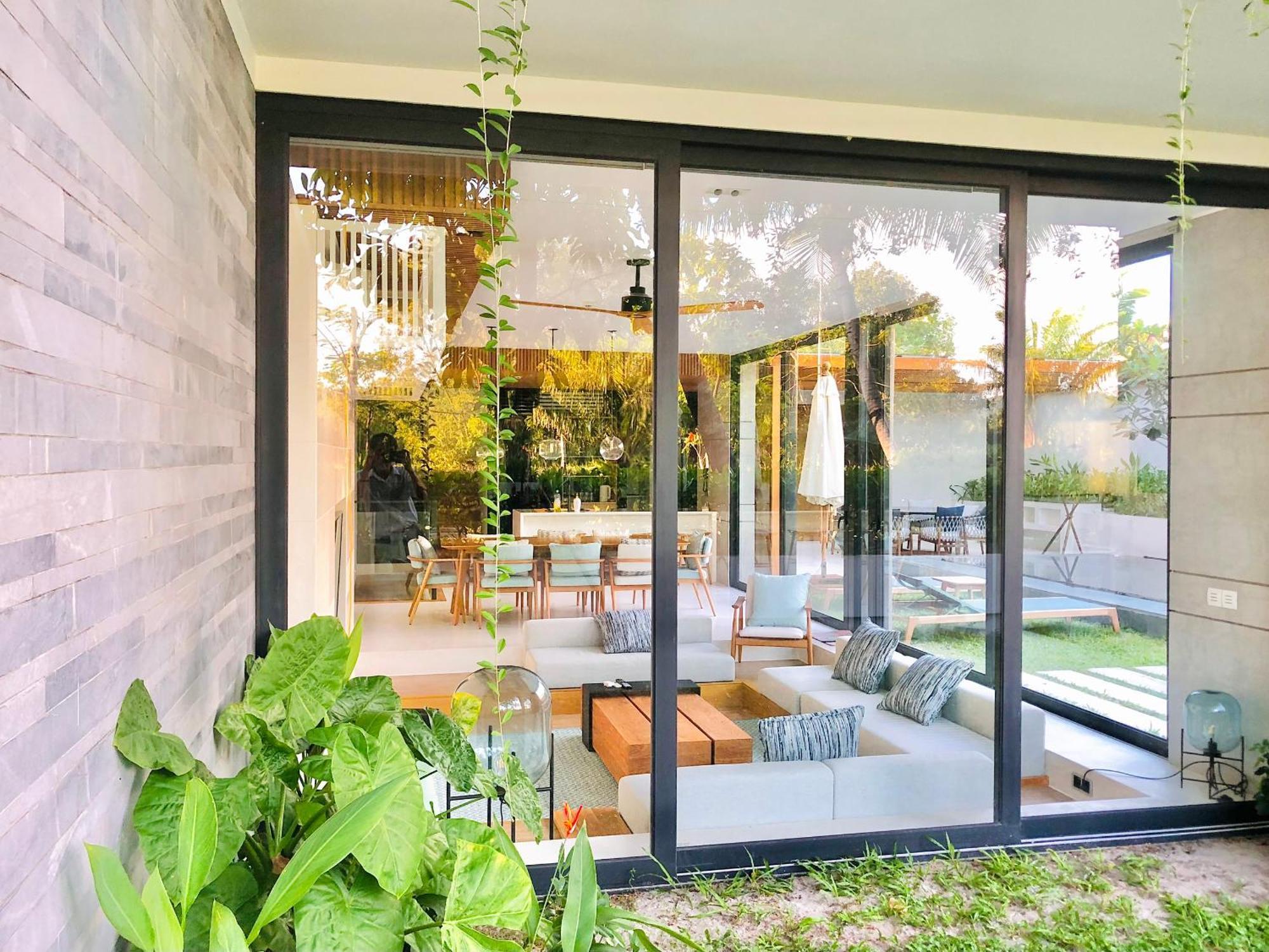 3 Bedroom With Private Pool On The West Coast Of *