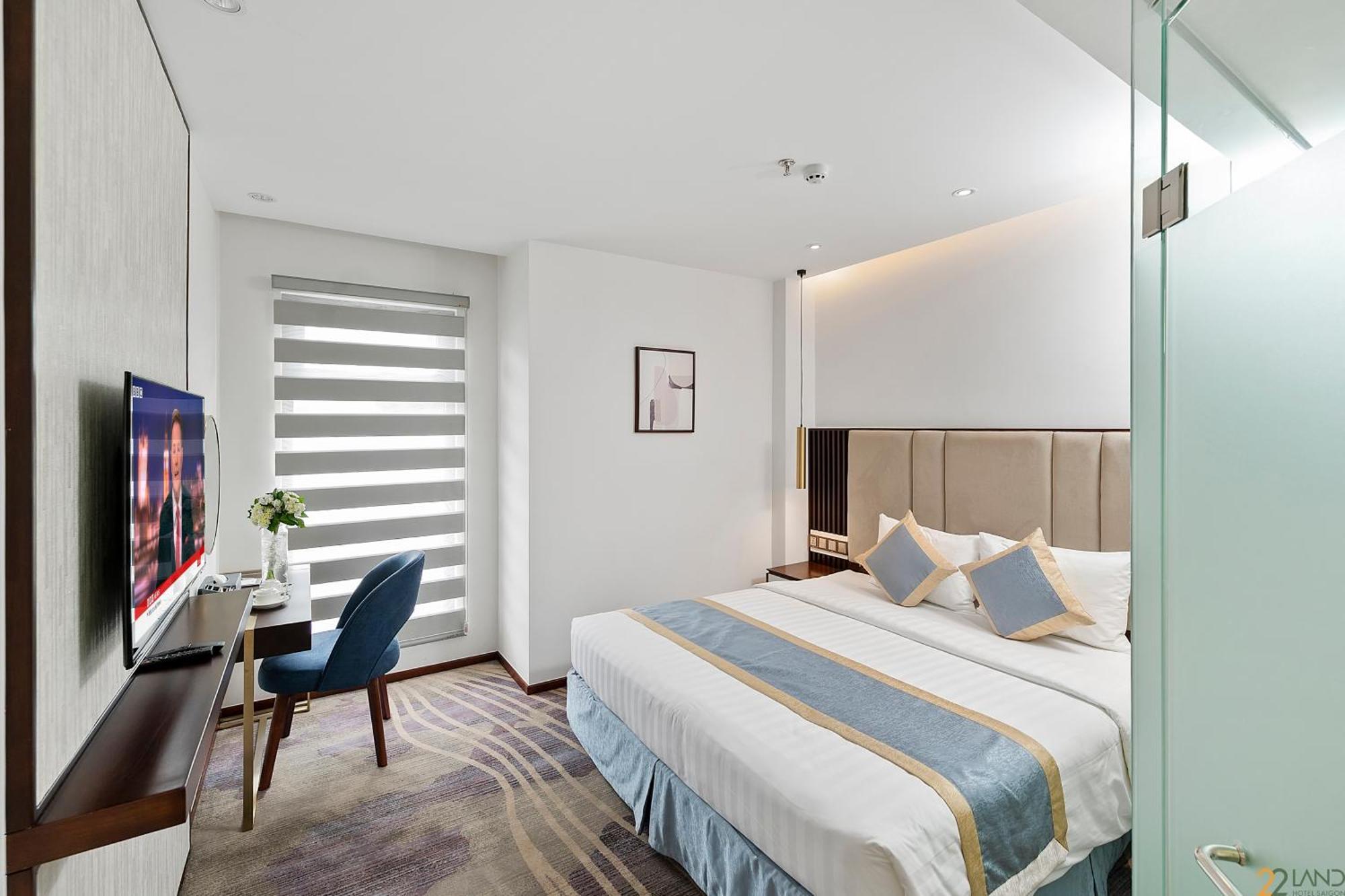 22land Saigon