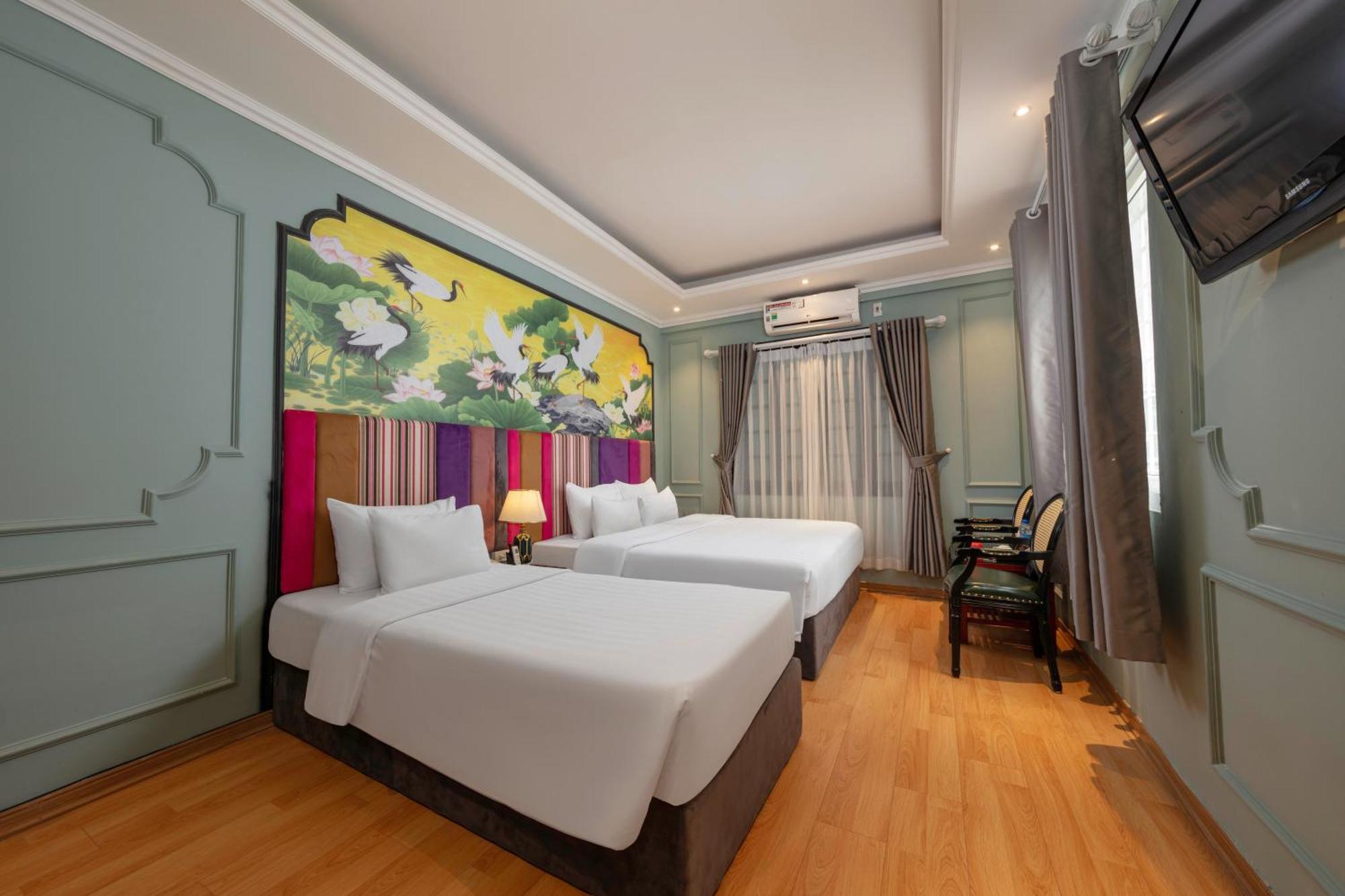 Madelise Amica And Travel Hotel 4*