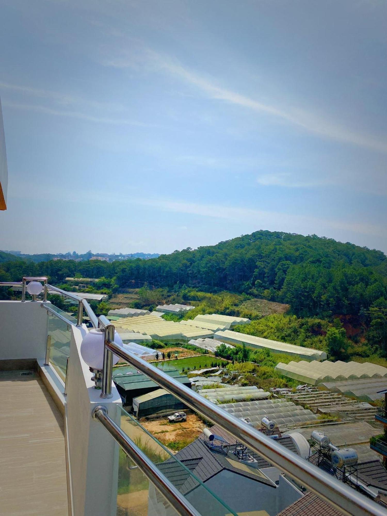 Hotel Khach San Anh Sang - Light House *