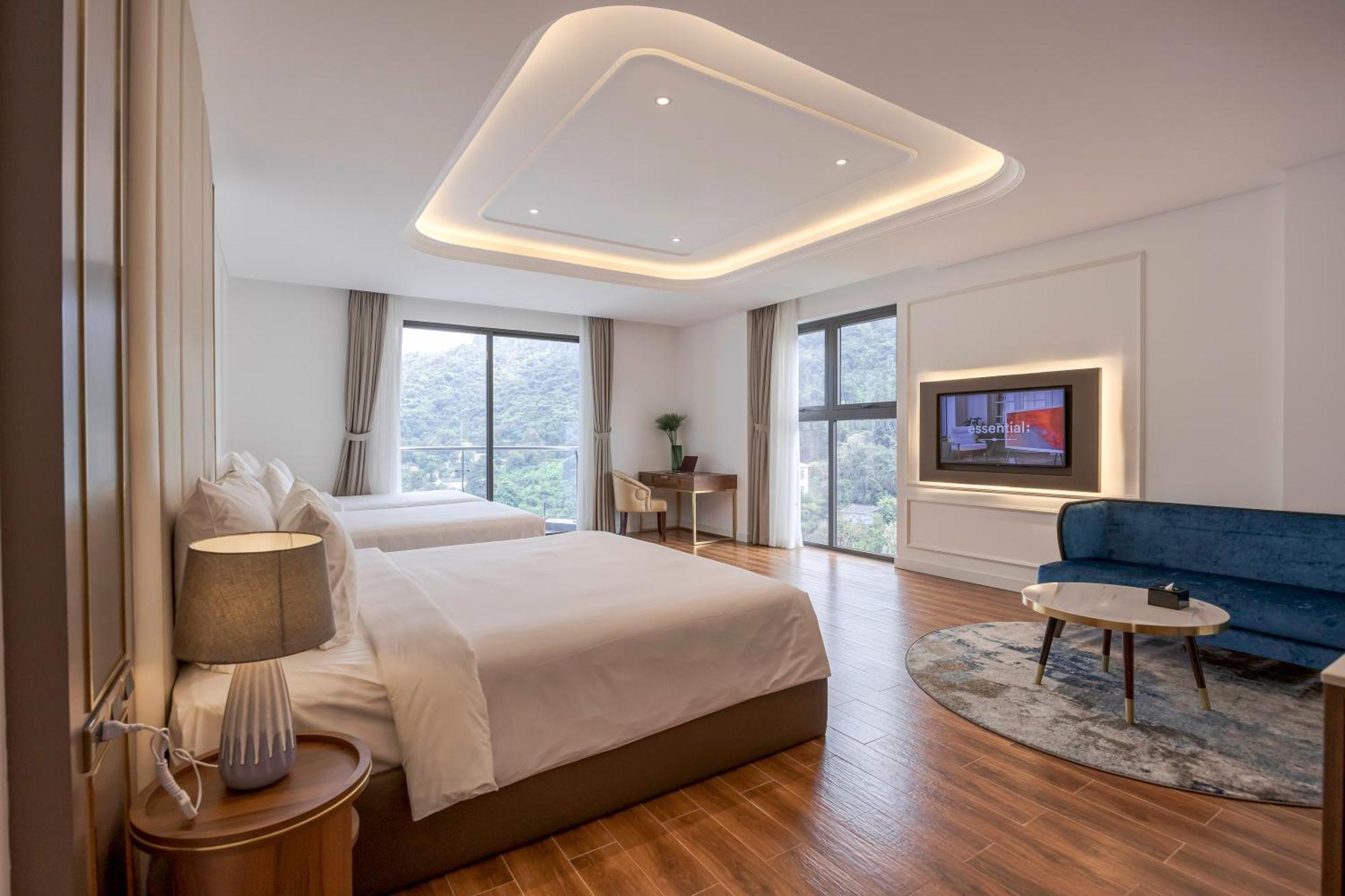 Hotel Oyster Bay 4*