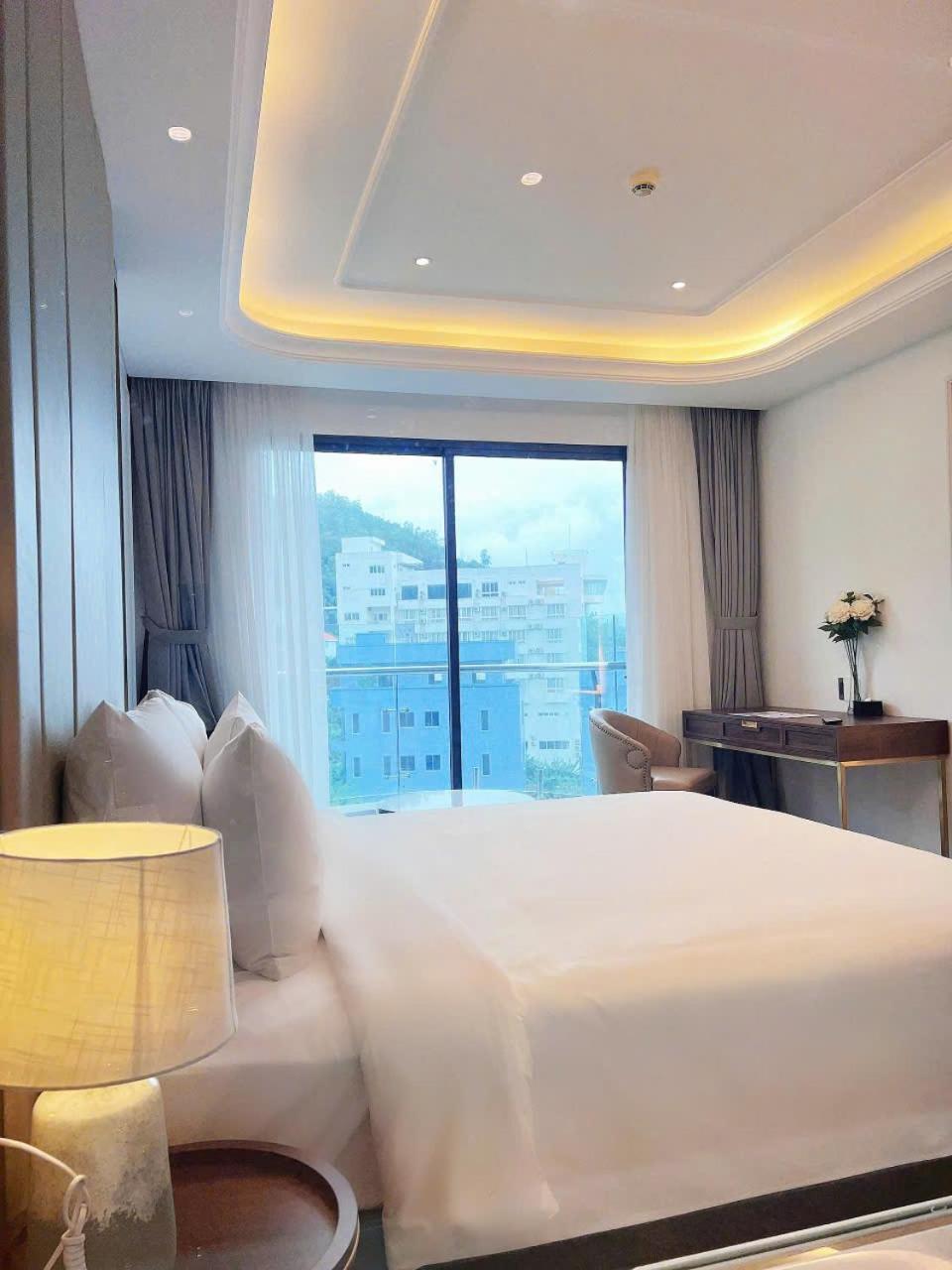 Hotel Oyster Bay