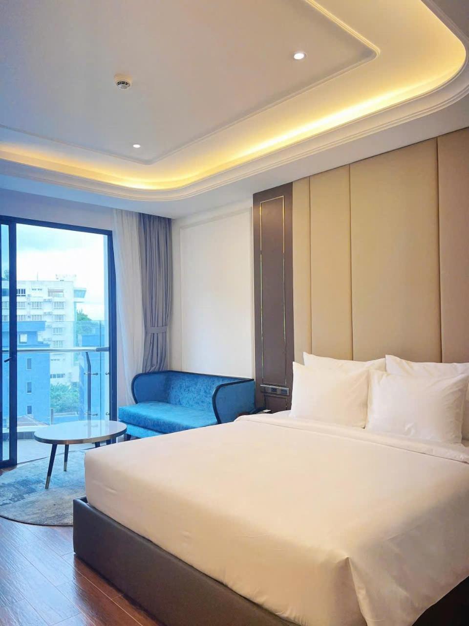 Oyster Bay Hotel 4*