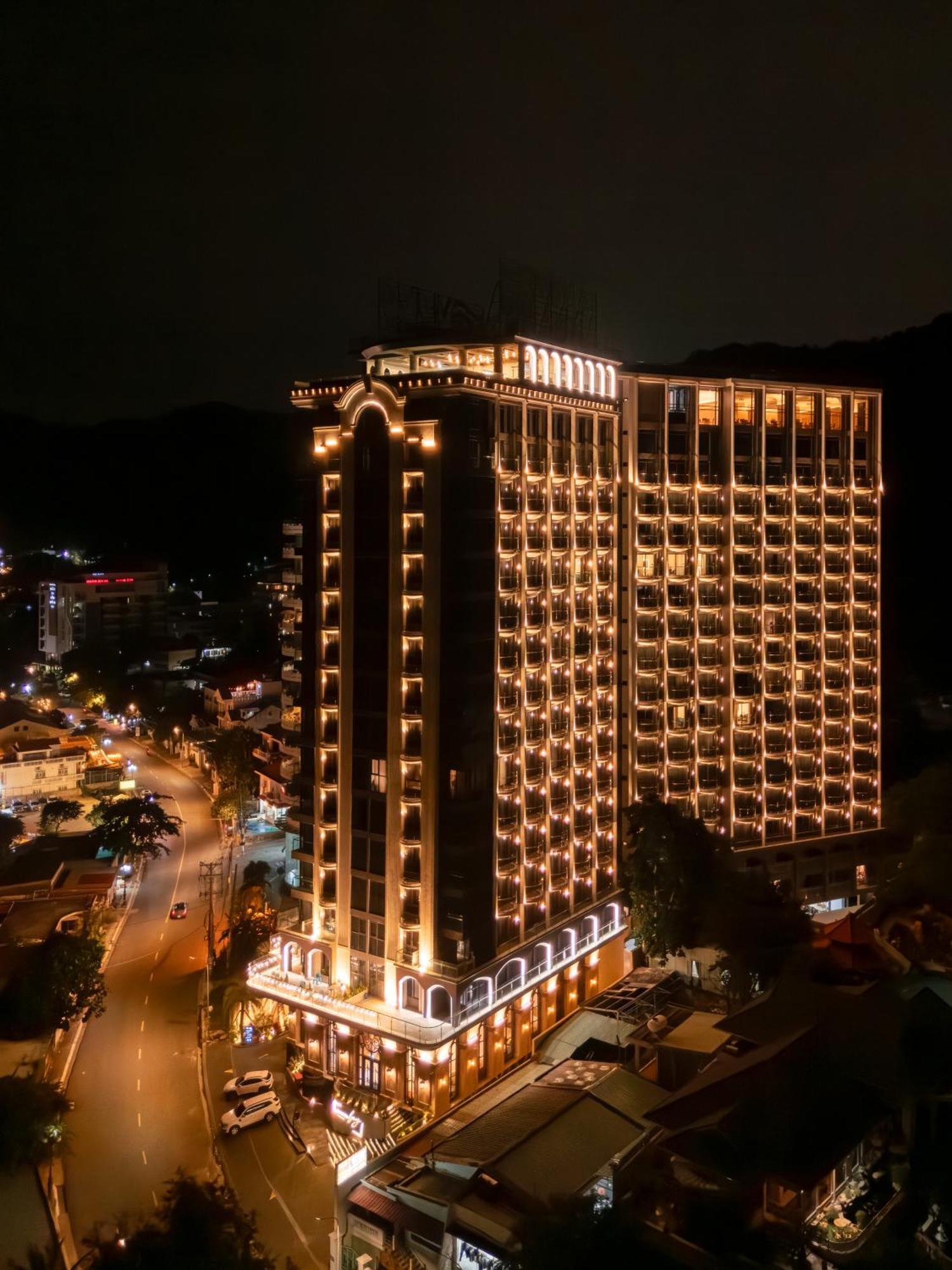 Hotel Oyster Bay 4*
